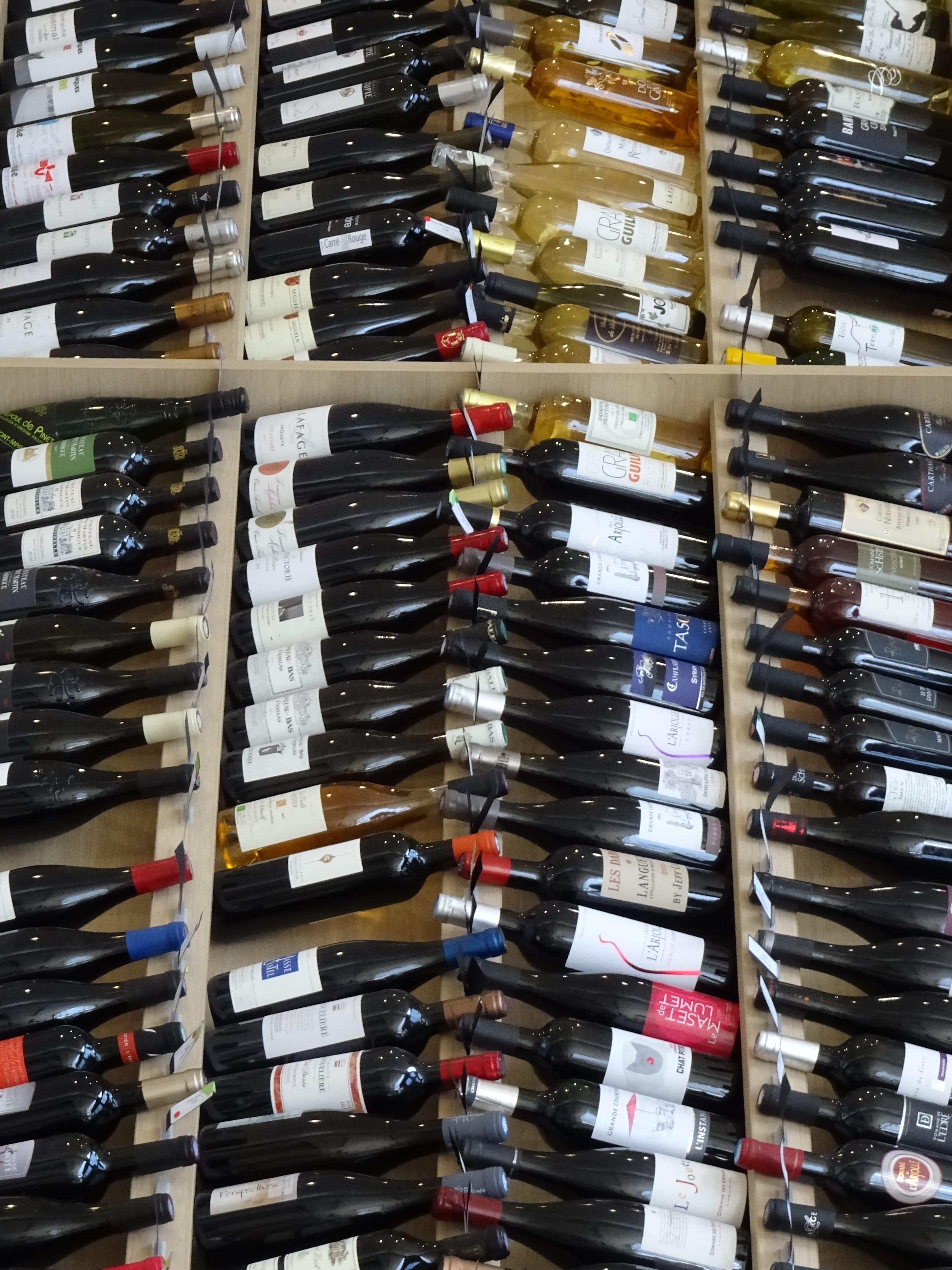 wine, stack, mosaic, for sale, container, chaos, wine bottle rack, order, arrangement, retail, still life, red wine, choice, collection, box, no people, Phone HD Wallpaper