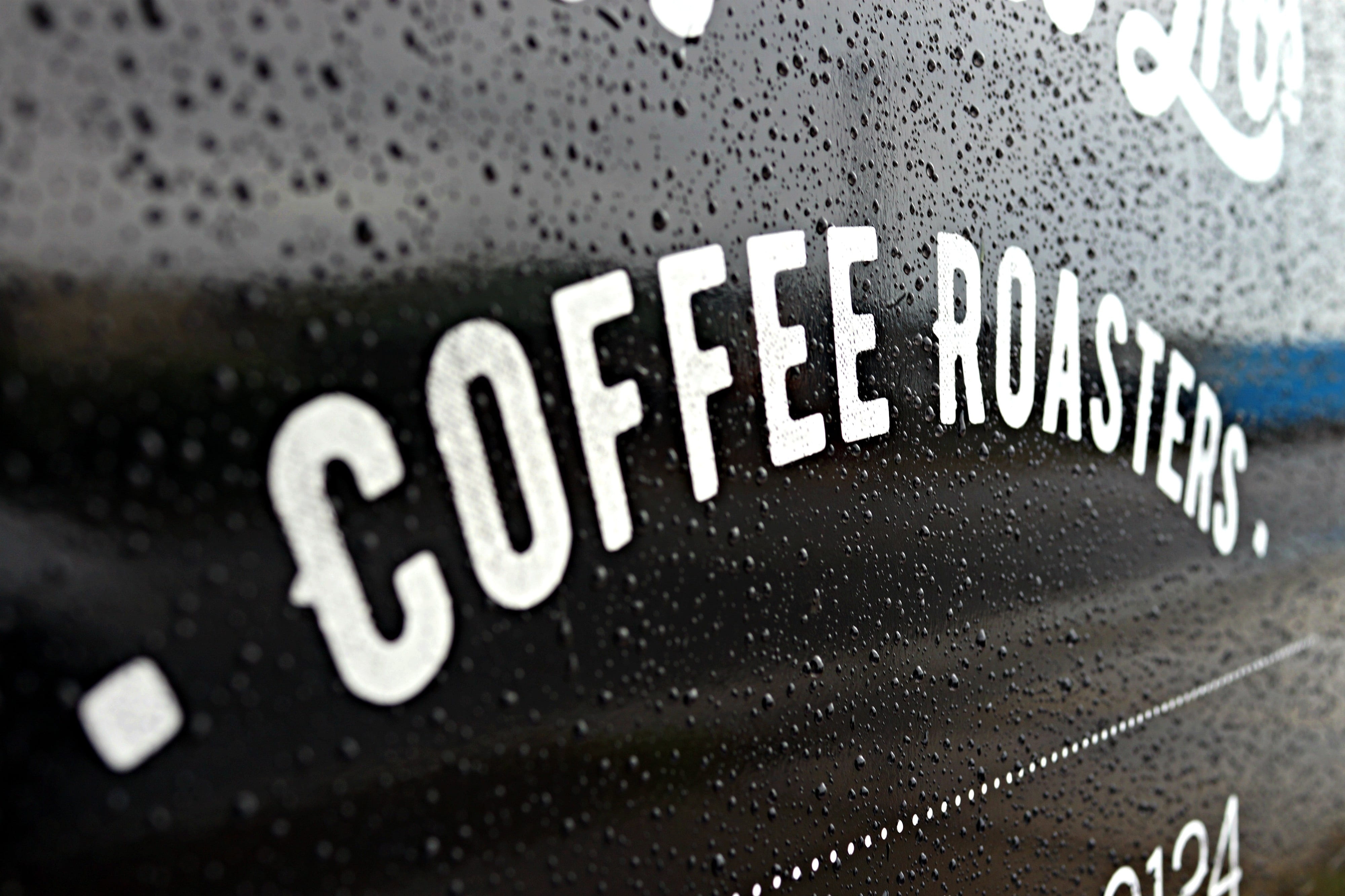 aroma, 4K, rain drops, signage, coffee roaster, city, shop, cold, HD Wallpaper