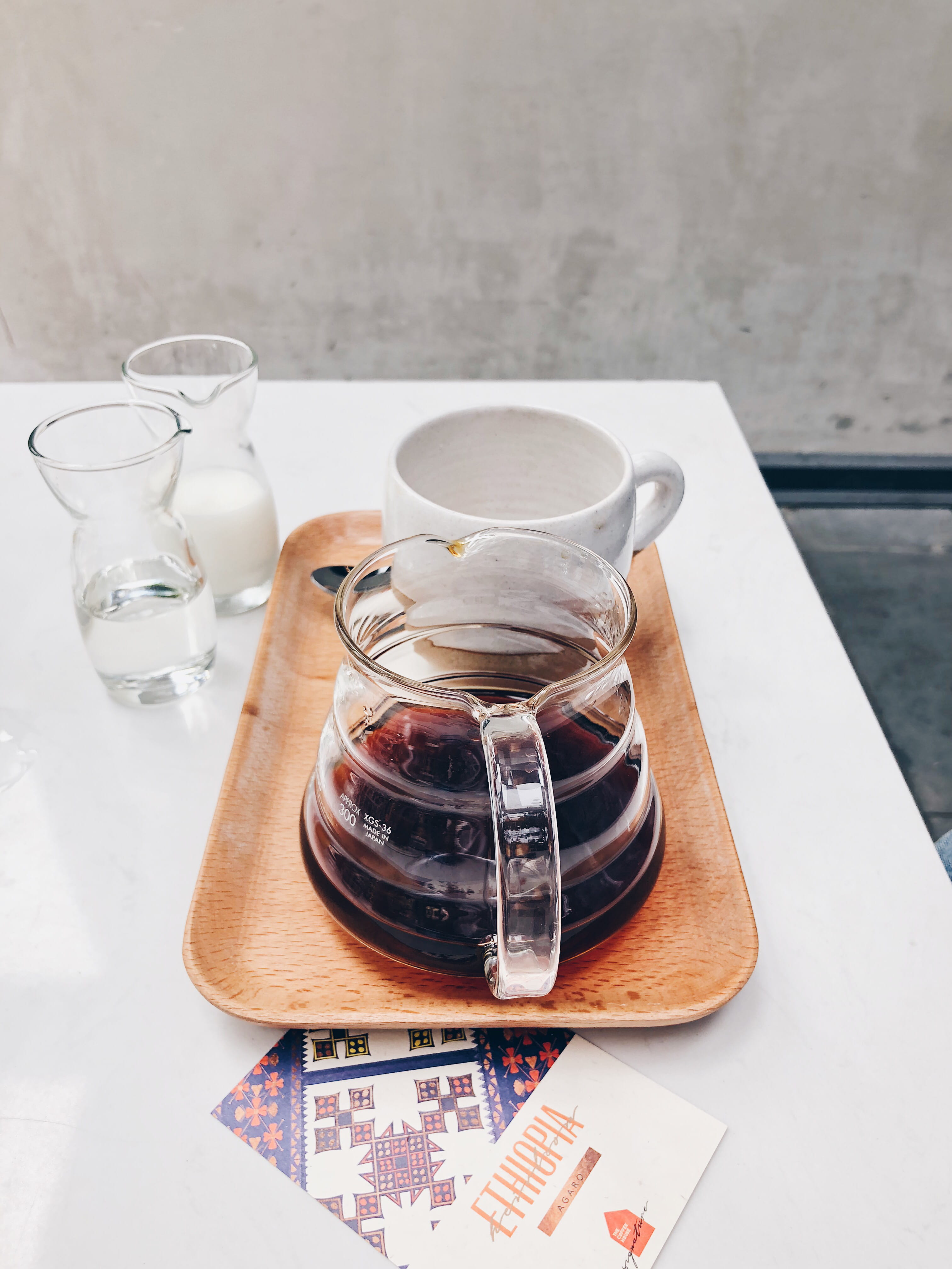 freshness, drinking glass, 4K, no people, food, sweet food, container, vsco, eating utensil, coffee, high angle view, temptation, plate, kitchen utensil, Phone HD Wallpaper