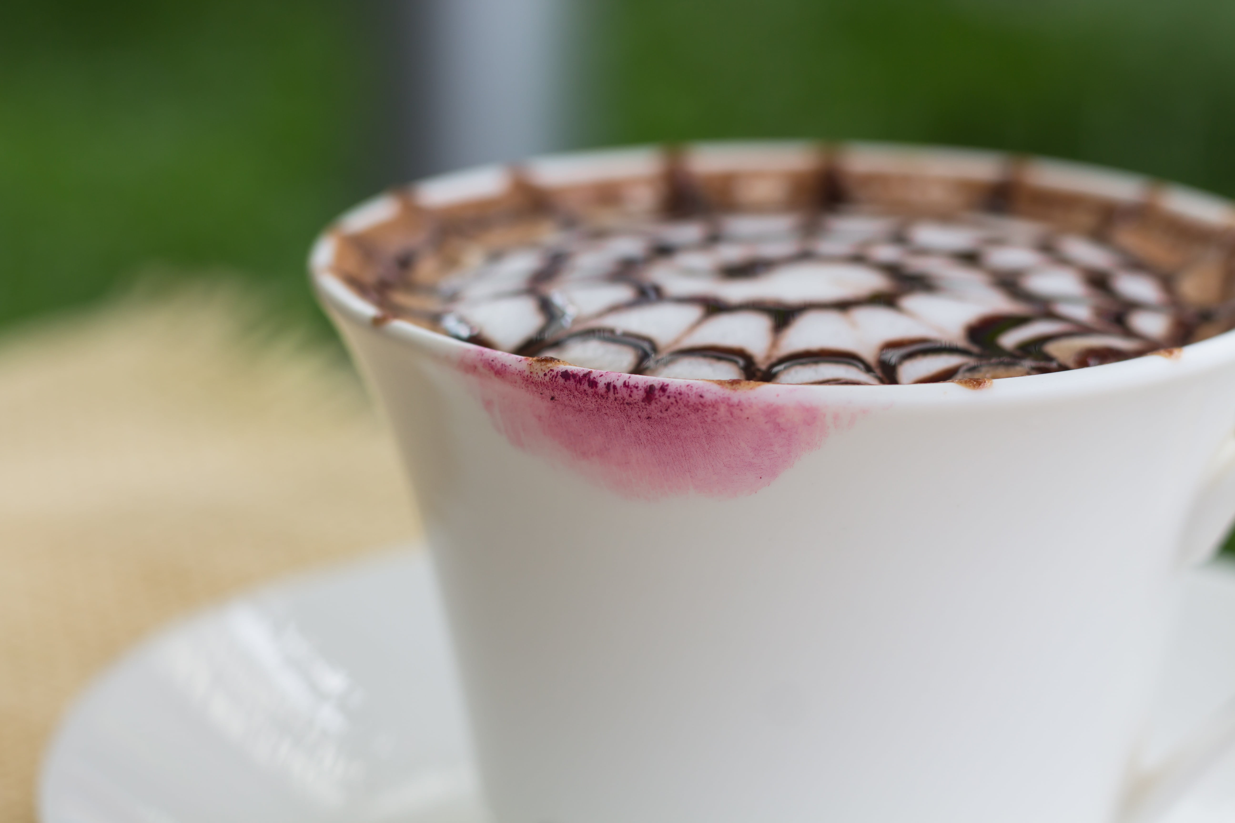 milk, heat - Temperature, mellow, latte, drink, velvety, holidays, temptation, table, relax, bubble, fruit, focus on foreground, cappuccino, cafe, healthy eating, HD Wallpaper