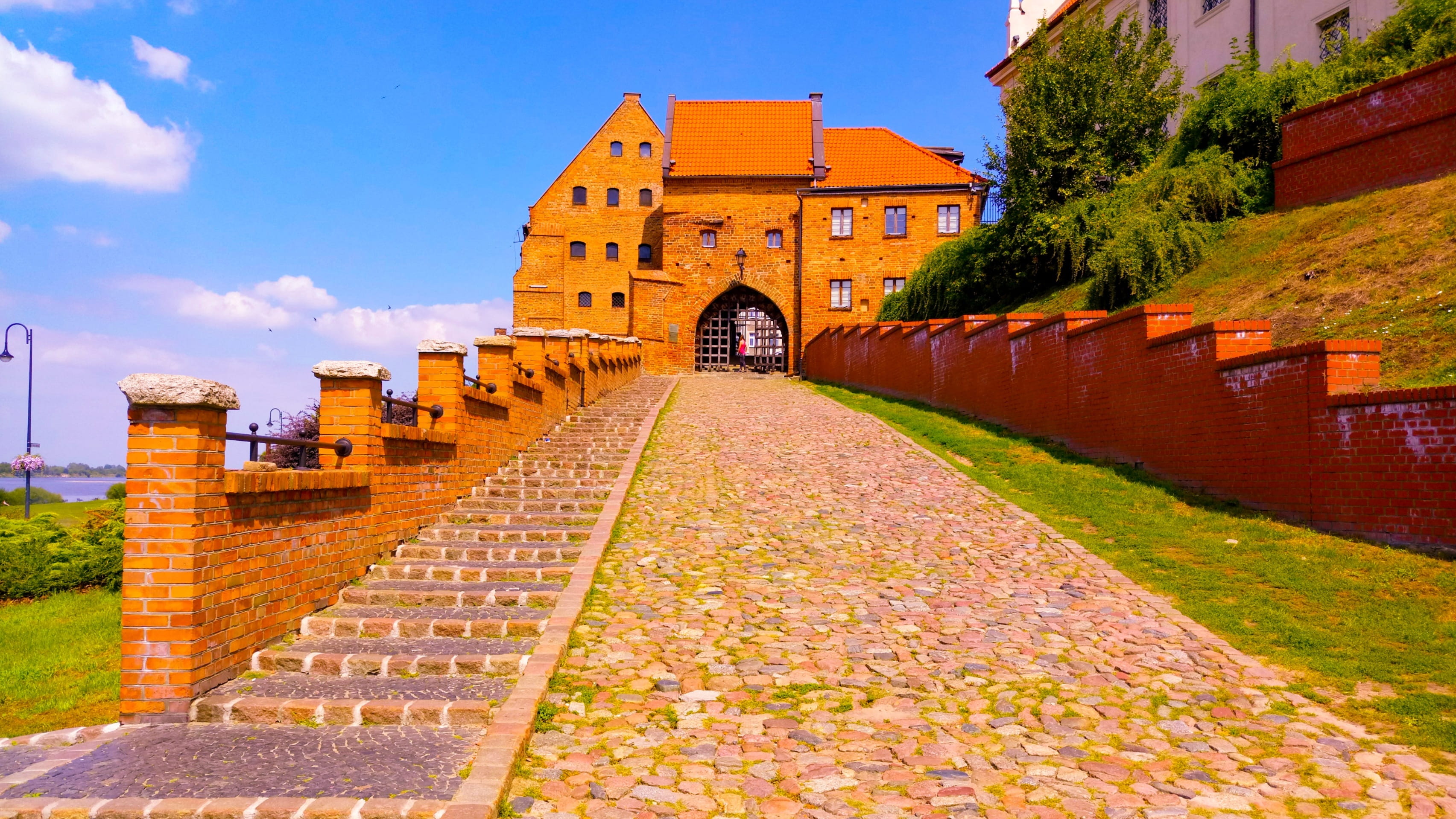no people, lake dusia, brick, summer, the gothic, green, tourism, gates water polo, travel destinations, built structure, plant, the past, spichrza, color, HD Wallpaper