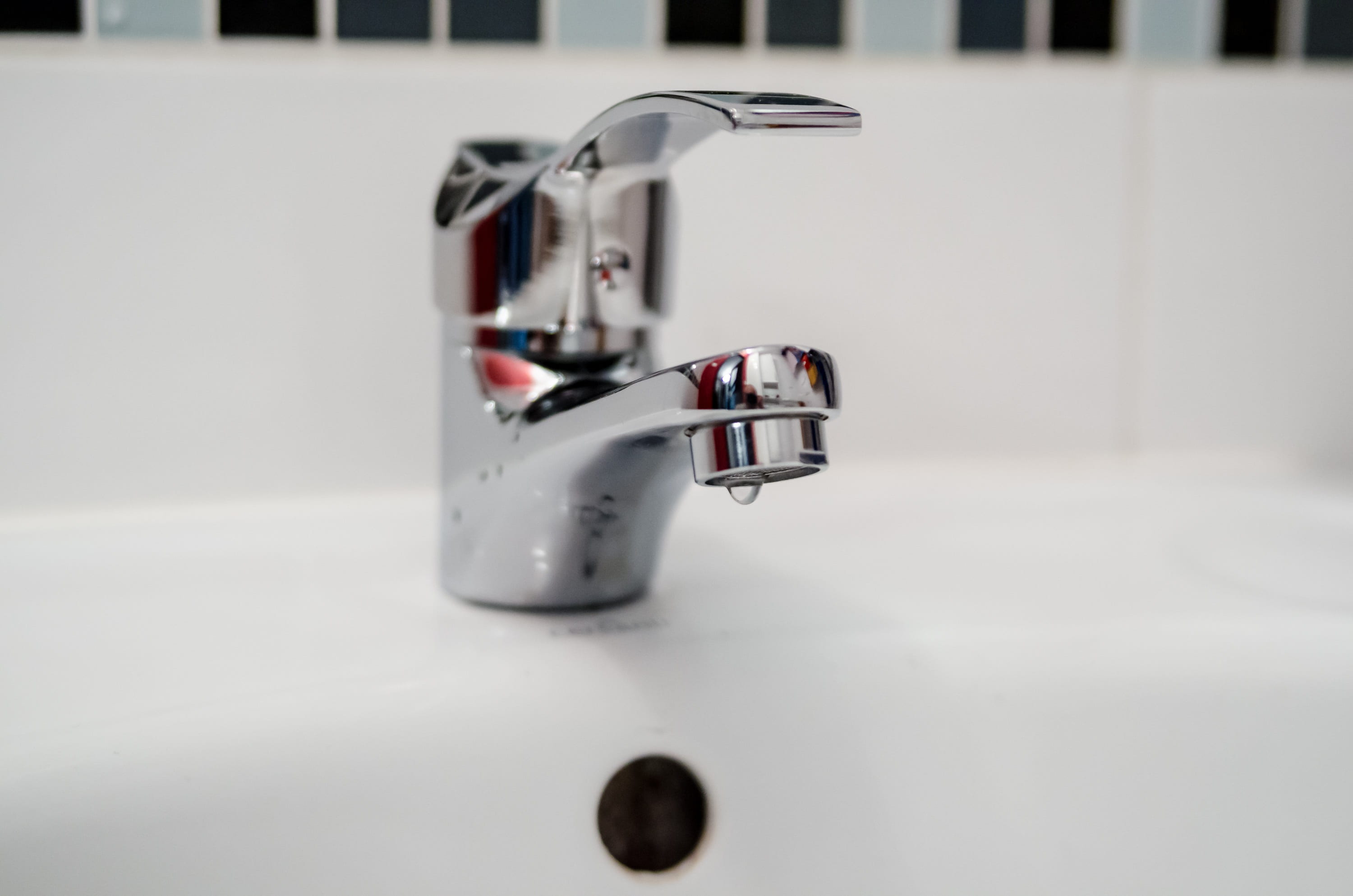 gray, plumber, modern, repair, machinery, bathroom, hydraulics, silver colored, bathroom sink, metal, technology, indoors, white color, tools, sink, household equipment, HD Wallpaper