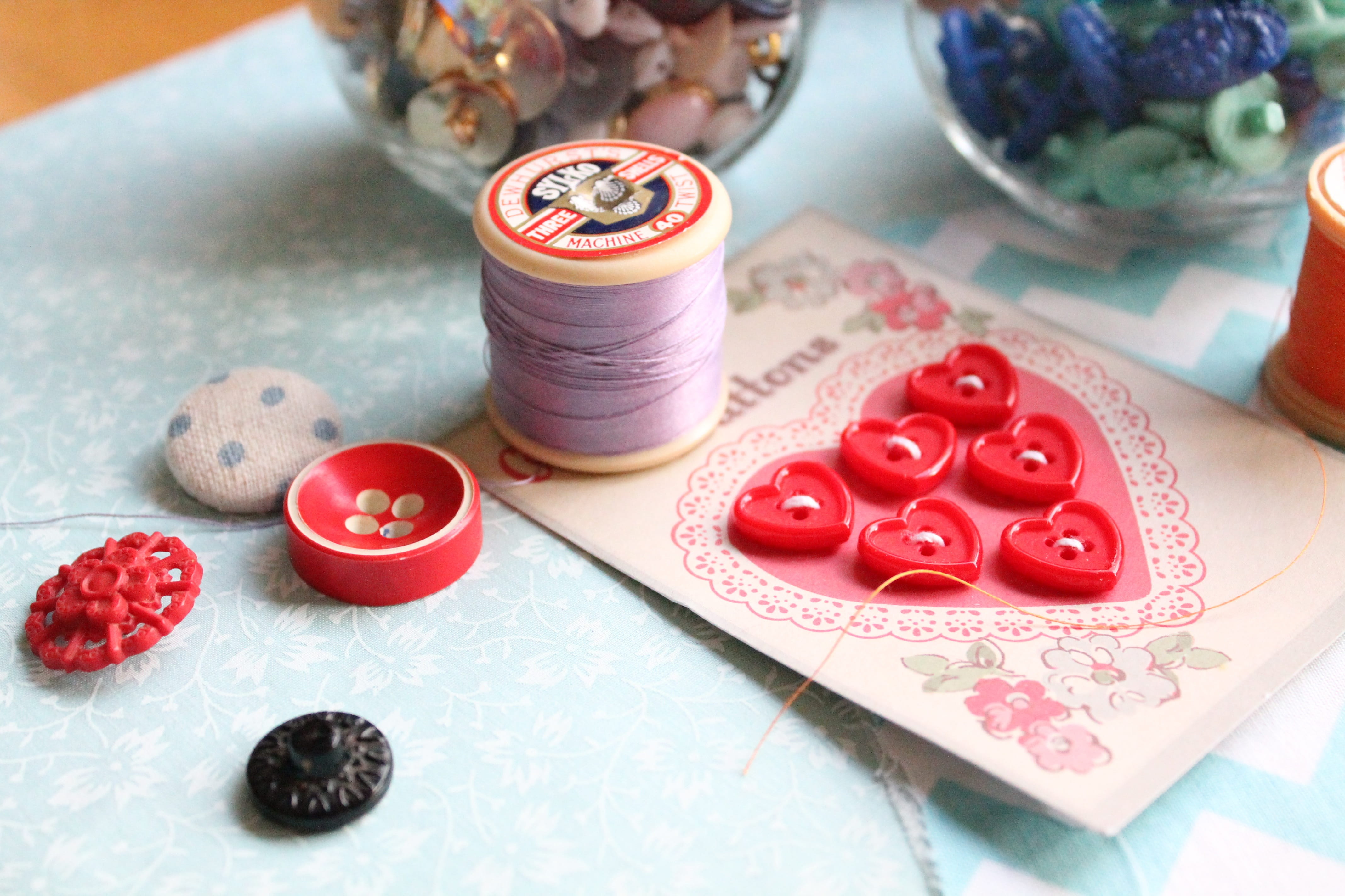 gambling chip, craft, buttons, purple, celebration, selective focus, red, textile, spool, needlework, red, thread, no people, cloth, close-up, vintage thread, HD Wallpaper