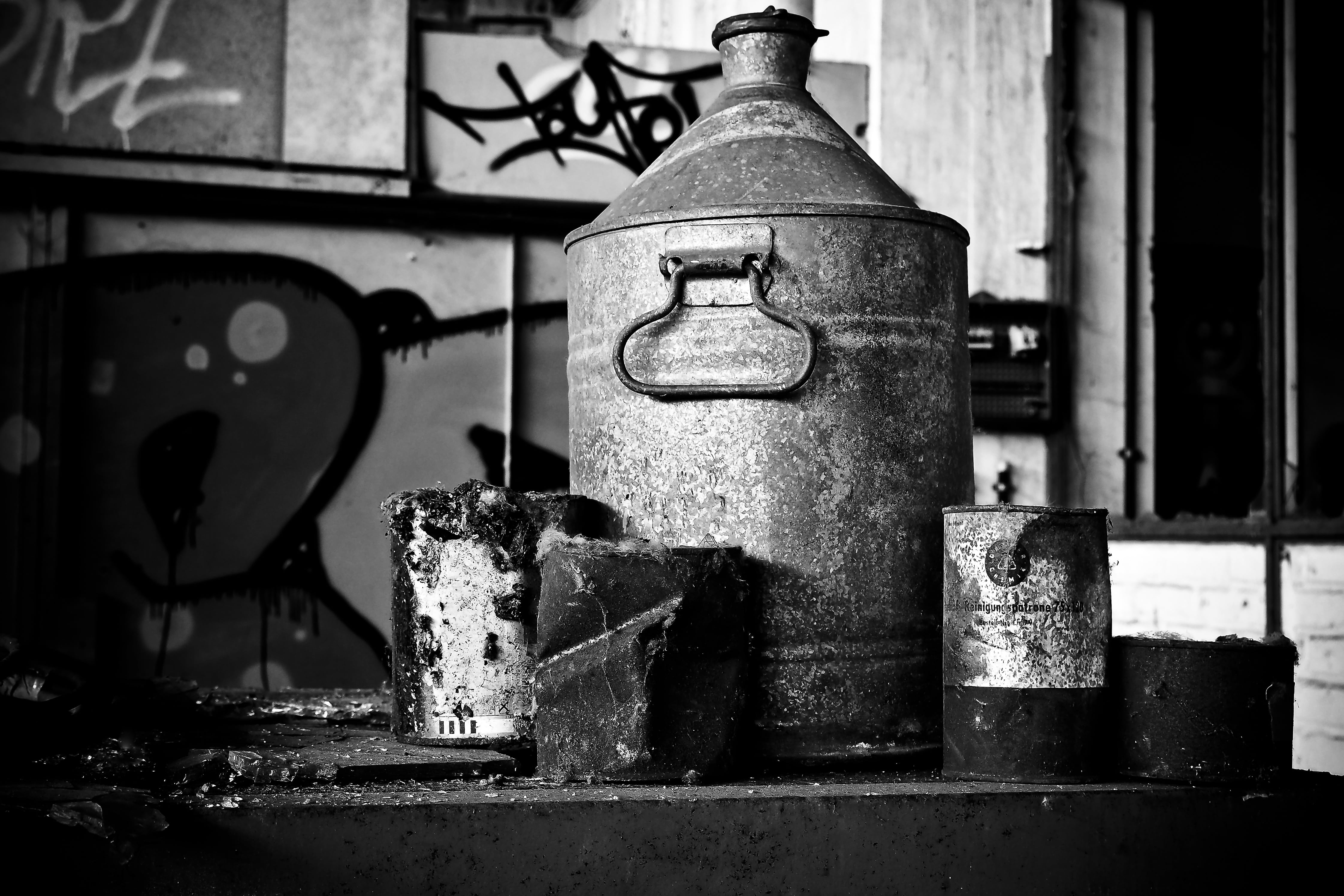 weathered, run down, break up, old, ruin, factory building, rusty, day, antique, old-fashioned, canister, deterioration, dilapidated, container, destroyed, HD Wallpaper