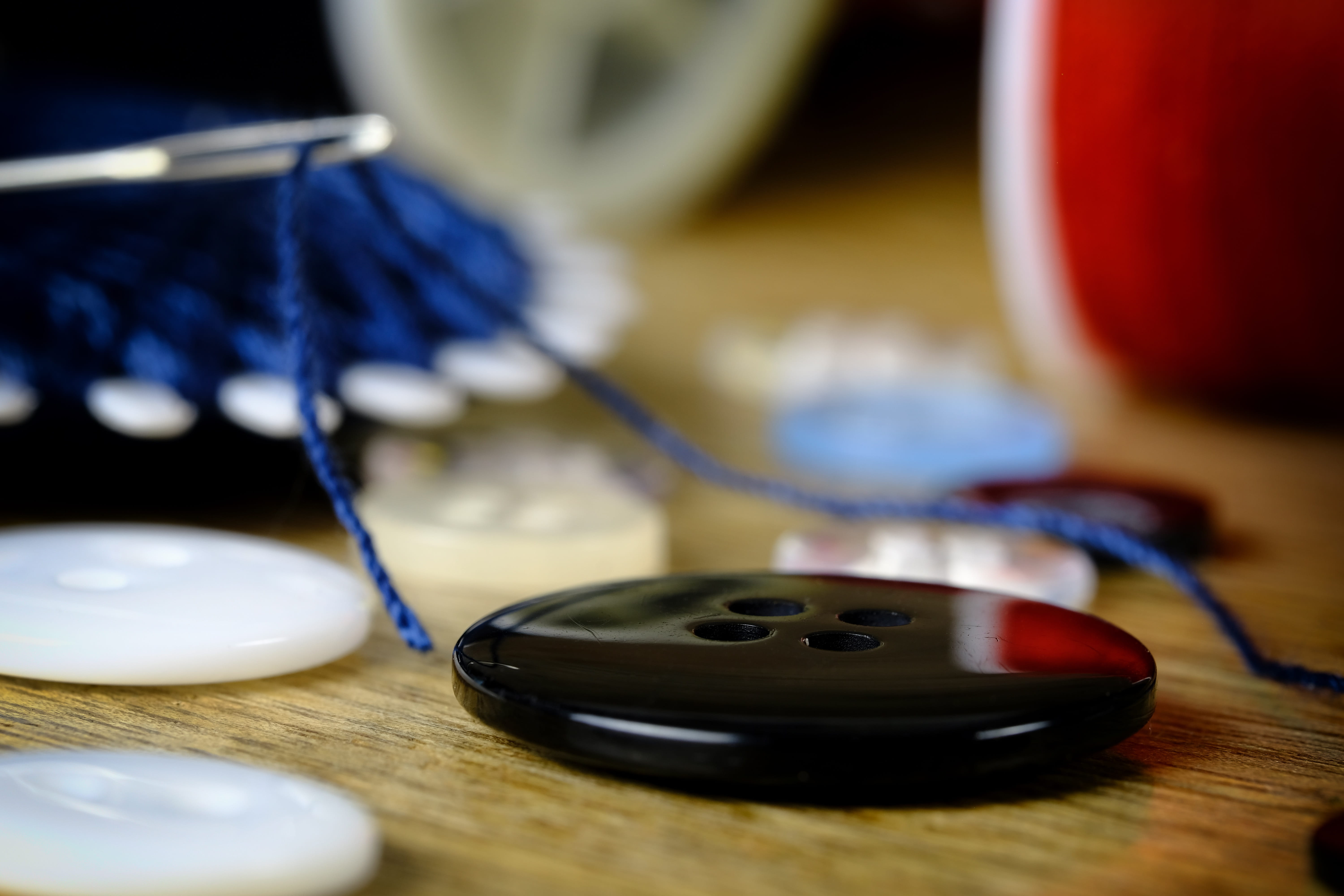 yarn, leisure games, variation, sew, wool, still life, selective focus, leisure activity, eye of a needle, musical instrument, musical equipment, focus on foreground, HD Wallpaper