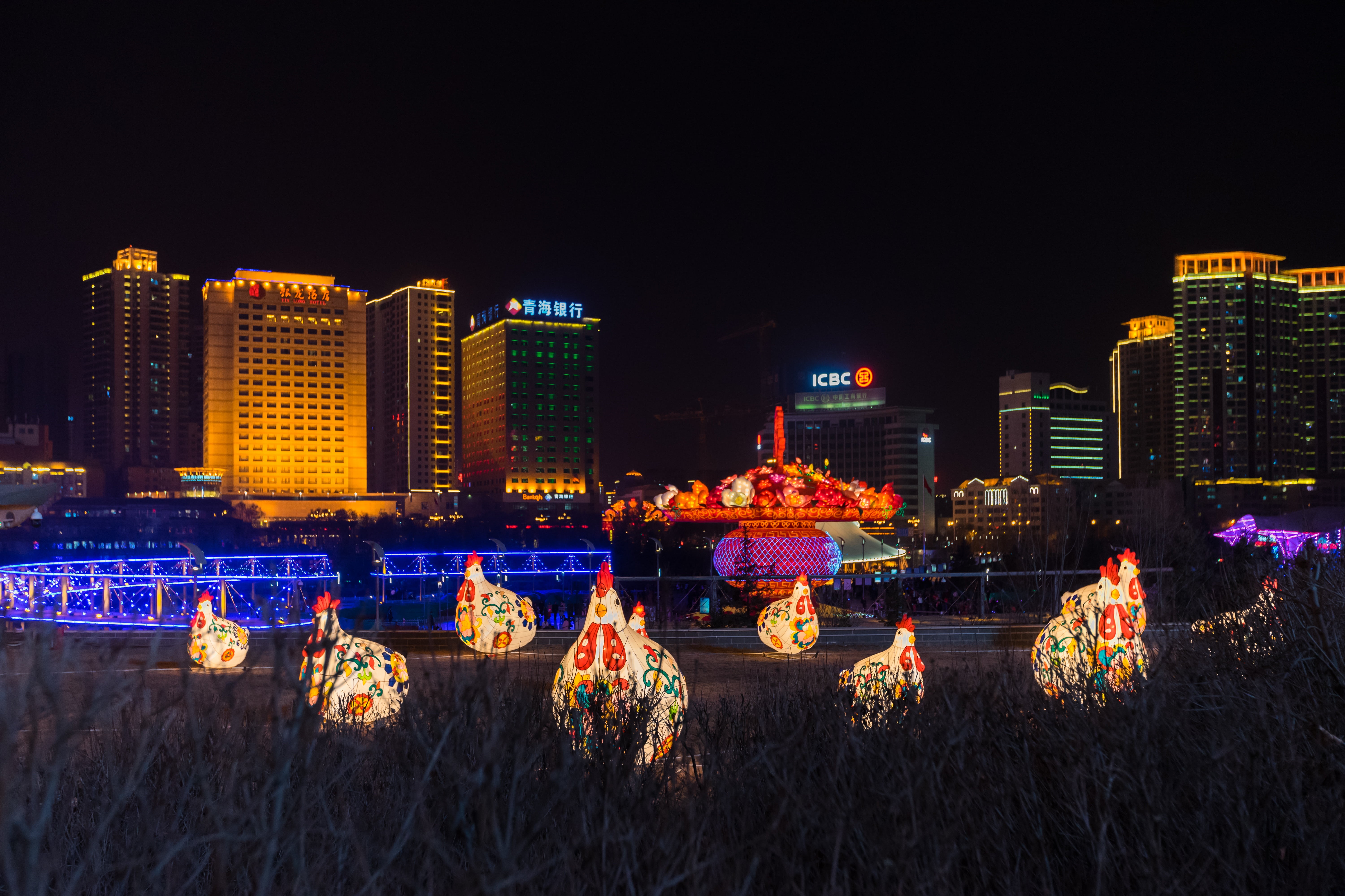 xining center square, no people, christmas, outdoors, 5K, illuminated, landscape, chinese new year, holiday, nature, celebration, shape lantern, building exterior, HD Wallpaper