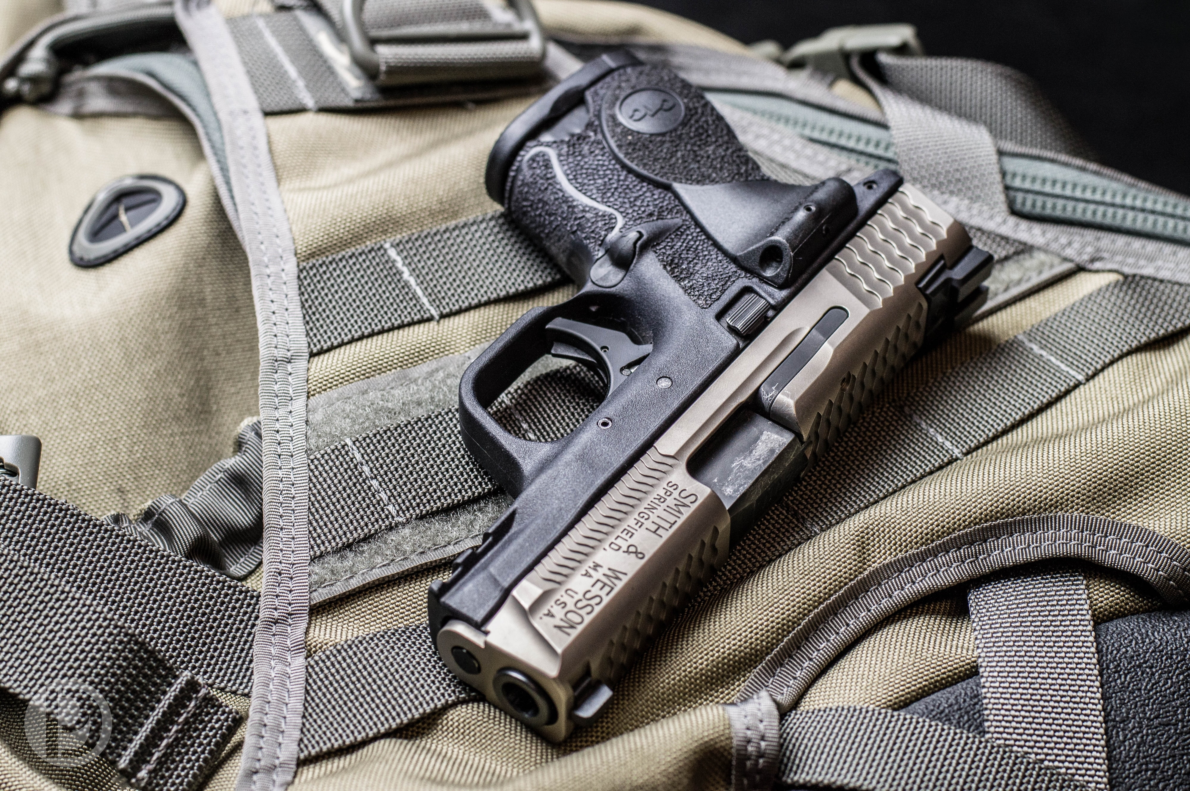 Mandamp;P9C, Smith andamp; Wesson Mandamp;P9C, 9mm, Smith andamp; Wesson, 4K, gun, HD Wallpaper