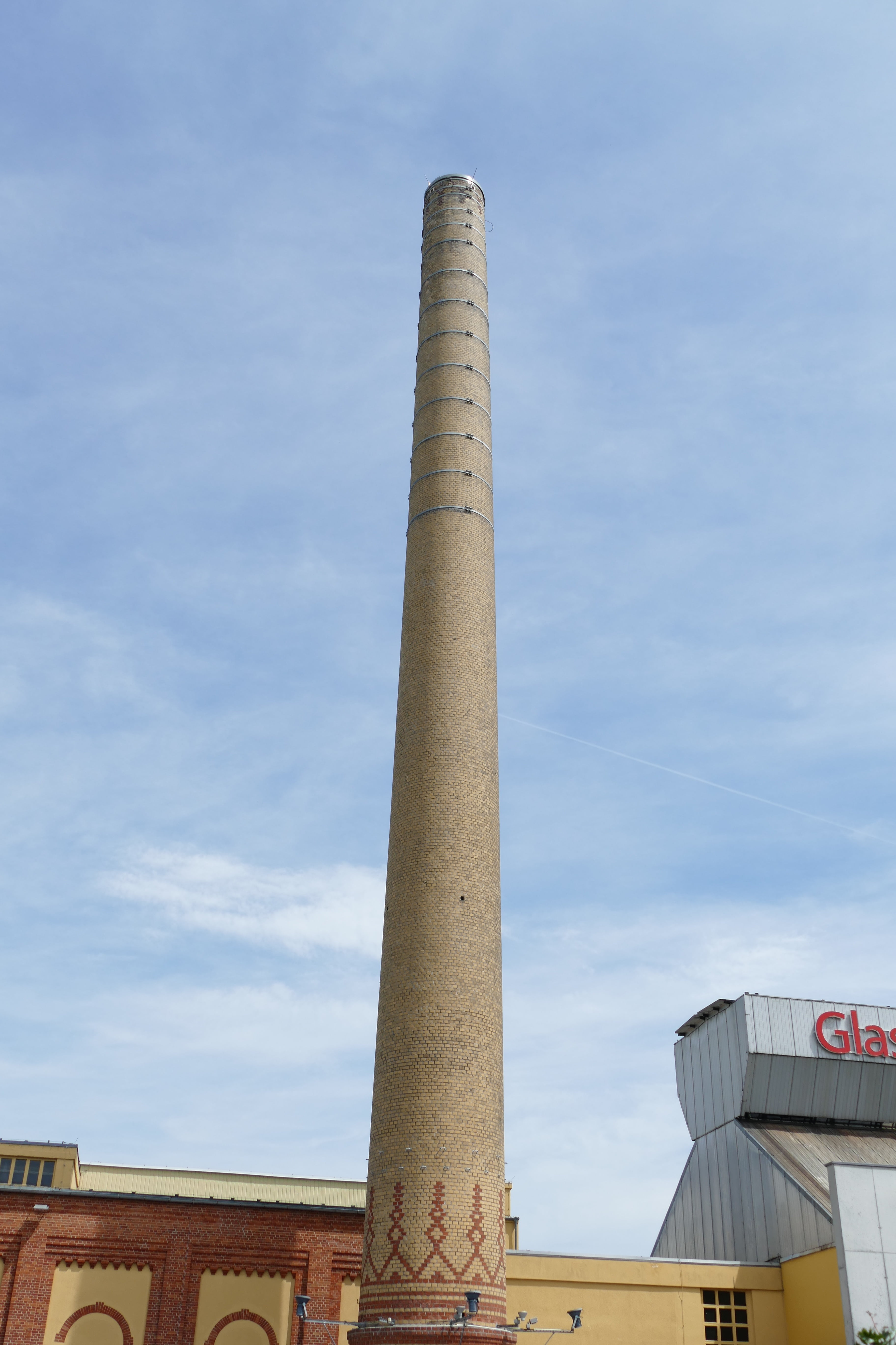 high, sky, building, blue, no people, tall - high, building exterior, factory, 5K, travel destinations, day, smoke stack, nature, sunlight, travel, architectural column, Phone HD Wallpaper