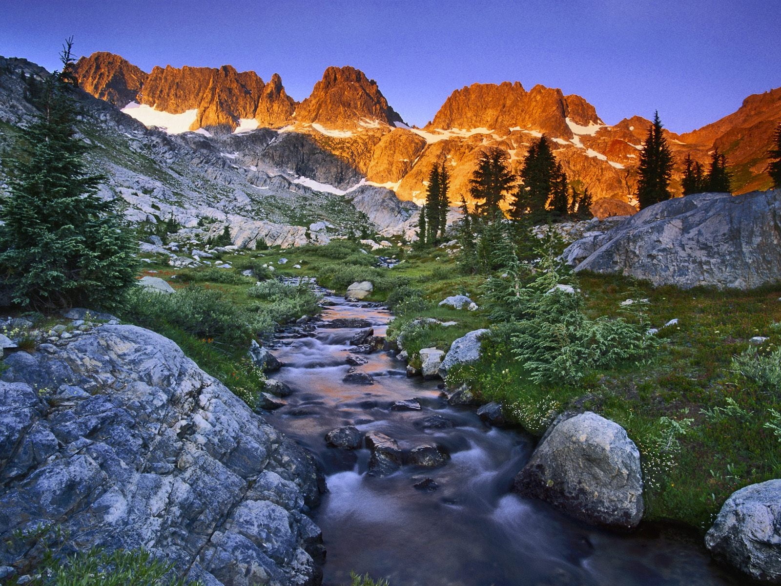 summer, famous Place, beauty In Nature, mountain river, blue, reflection, national Landmark, mountain, wilderness Area, tranquil Scene, 720P, plant, sunlight, HD Wallpaper