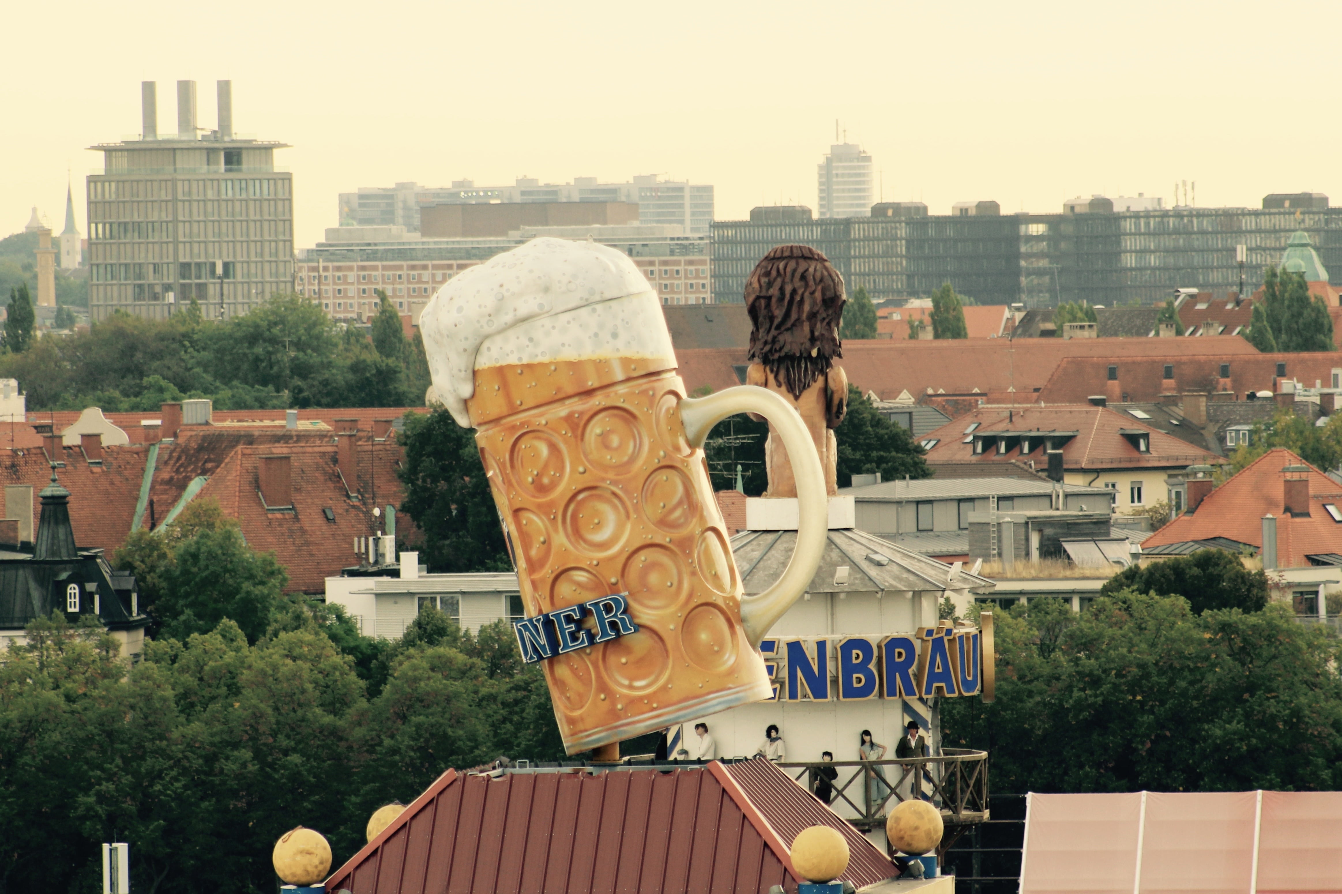 beer, architecture, 4K, bavaria, residential district, building, crowd, people, sky, building exterior, rear view, communication, day, tree, plant, built structure, HD Wallpaper