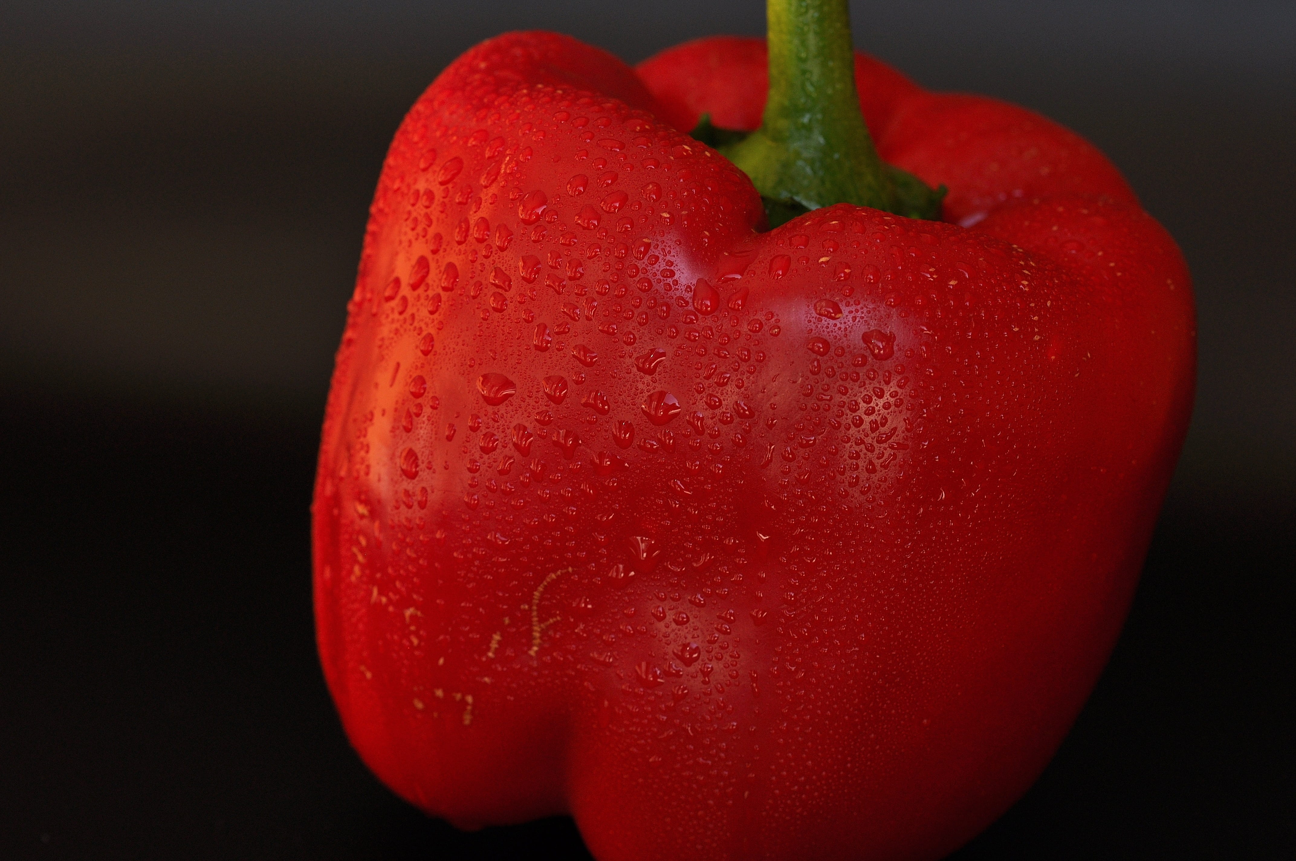 vegetable, nachtschattengewächs, natural condition, close, healthy, ripe, fruit, no people, black background, food and drink, 4K, Vegetables, still life, HD Wallpaper