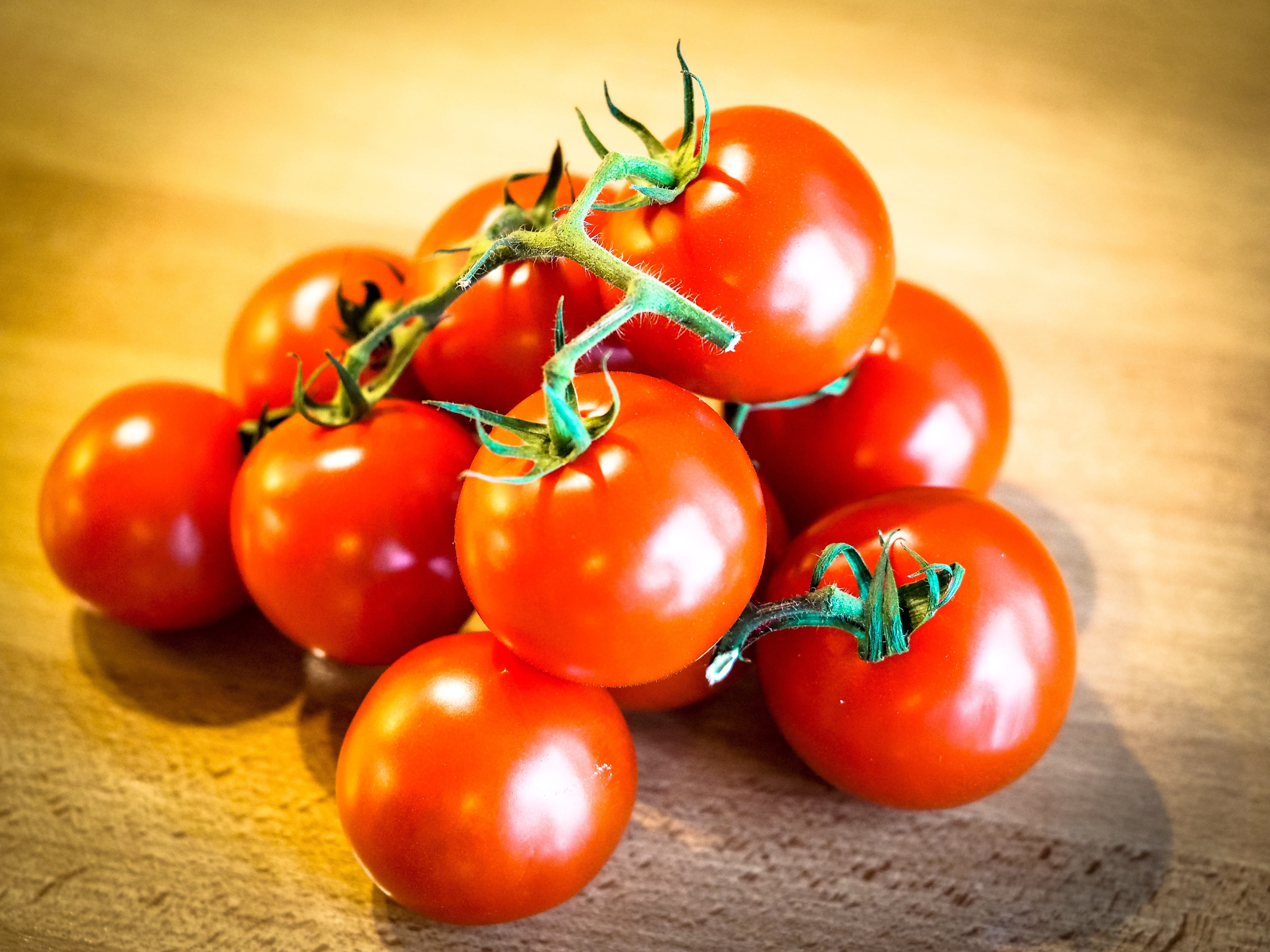vegetables, indoors, wood - material, vegetarian food, close-up, eat, mediterranean, gaudy, tomatoes, food and drink, cherry, healthy eating, fruit, vegetable, HD Wallpaper