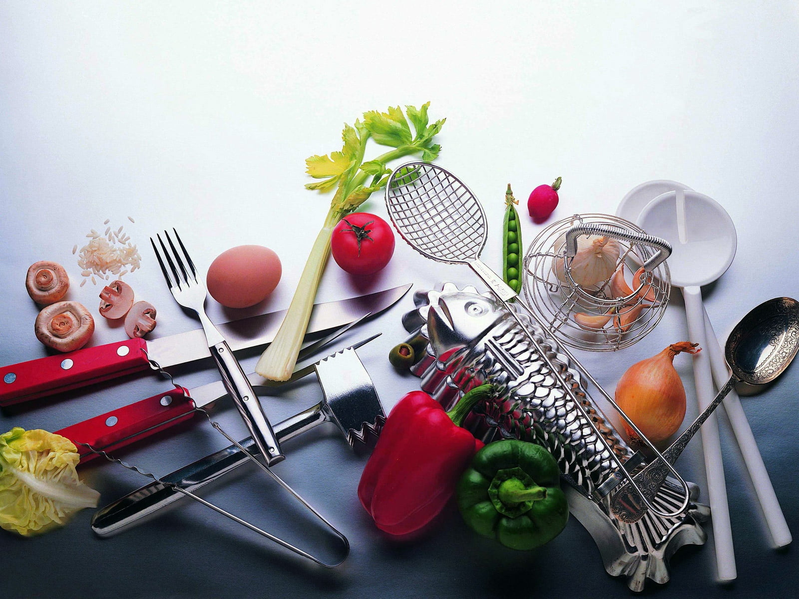 high angle view, kitchen utensil, fork, utensils, spatula, preparation, table, gray, freshness, no people, wellbeing, studio shot, choice, grill, 720P, HD Wallpaper