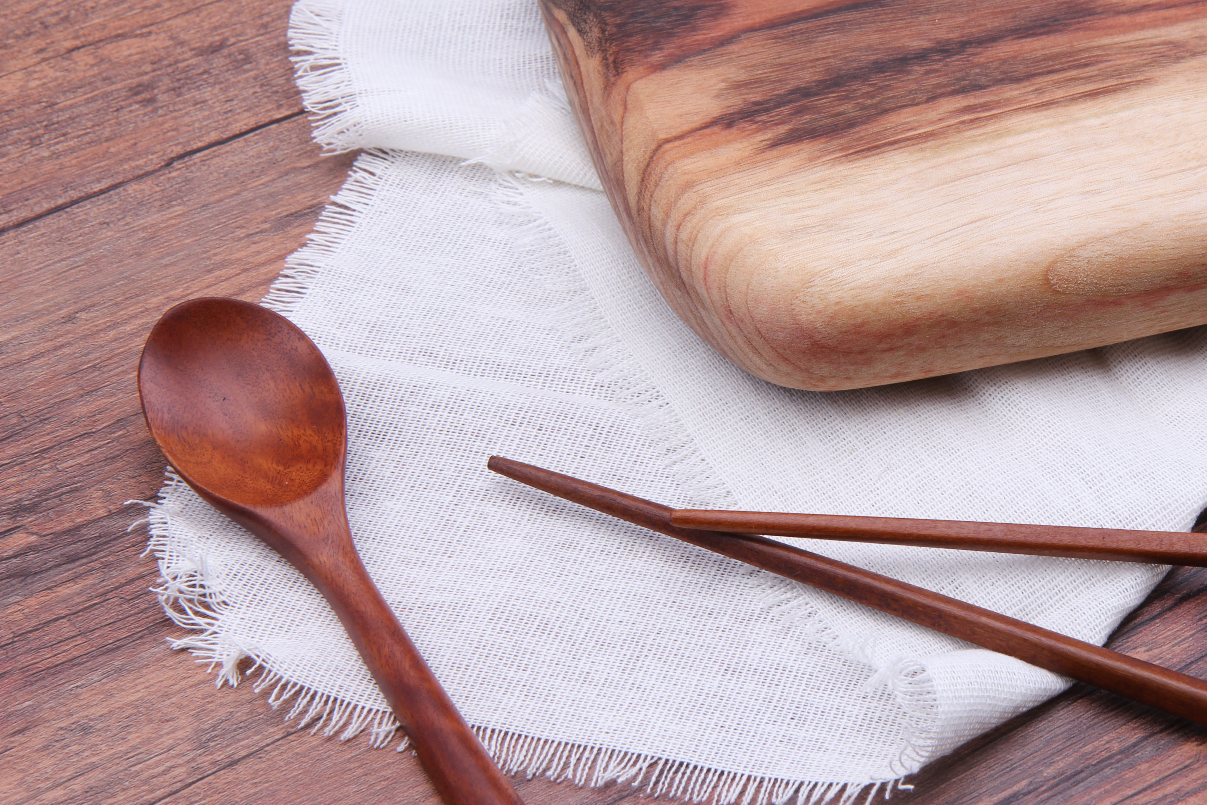 wooden spoon, table, chopsticks, household equipment, day, spoon, brown, simplicity, wood grain, kitchen utensil, indoors, Wooden Table, eating utensil, HD Wallpaper