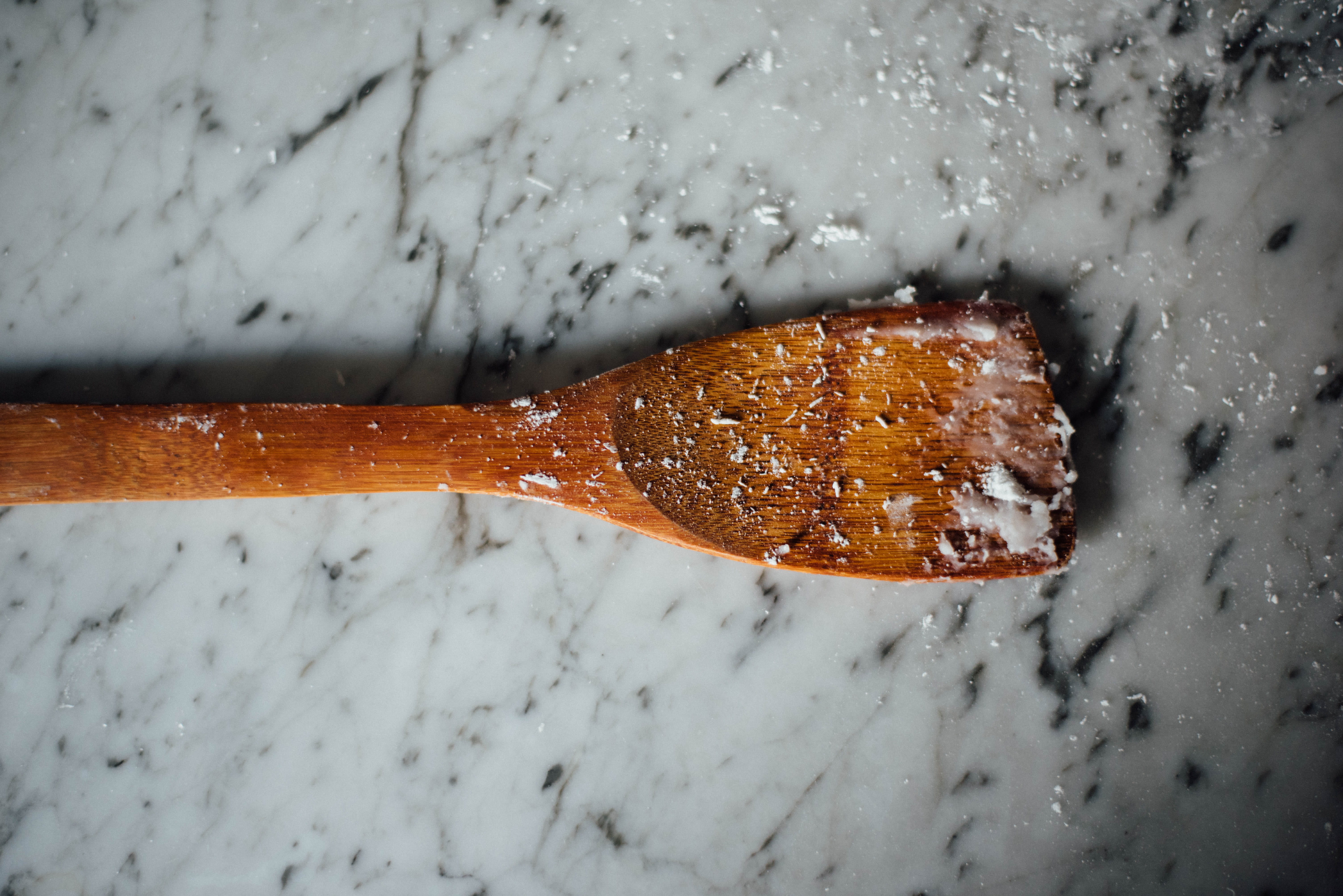 food, cooking, wood - material, baking, cold temperature, white, pavement, no people, close-up, utensil, wooden, 5K, directly above, snow, outdoors, kitchen, HD Wallpaper