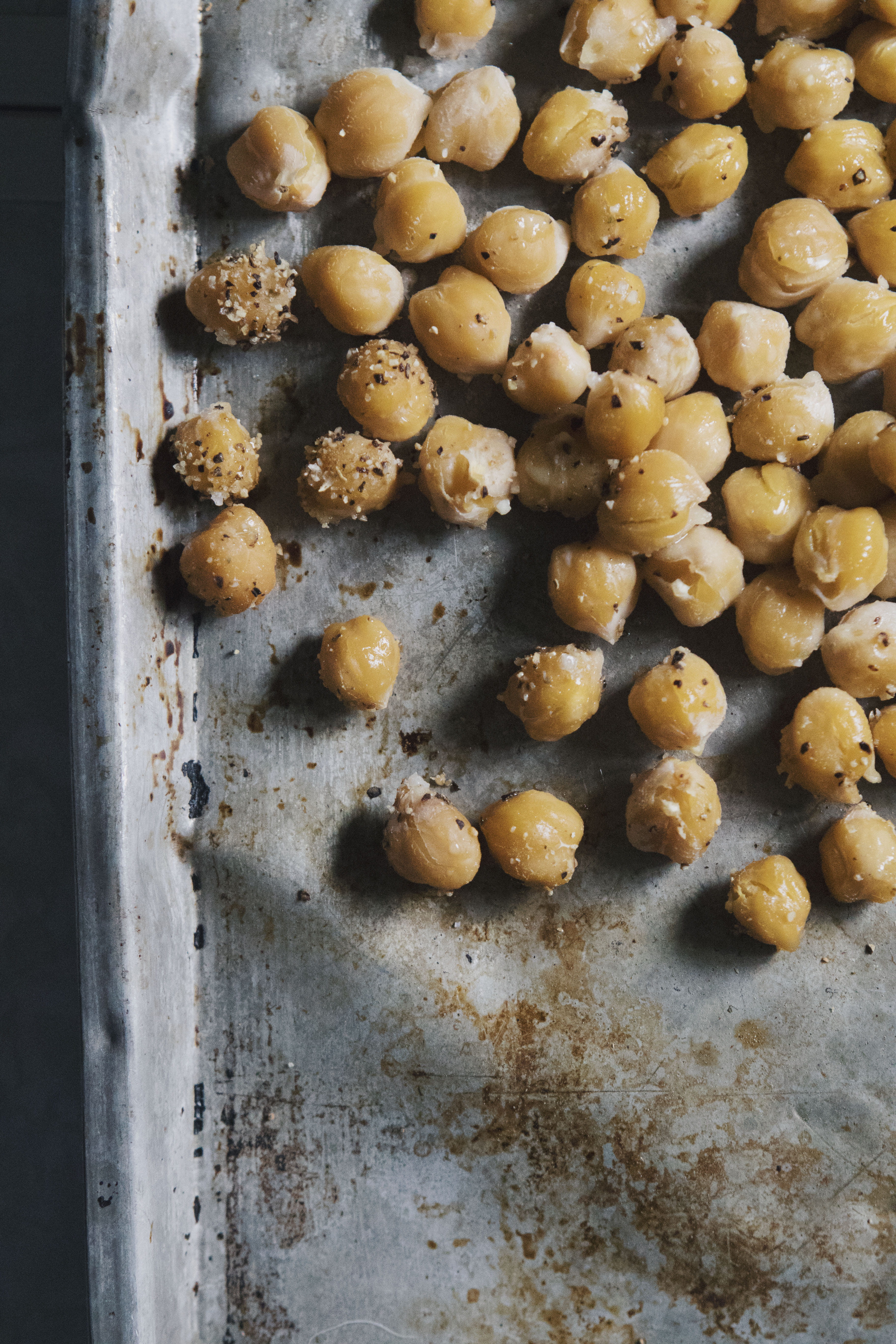 directly above, bunch, balls, pastry, large group of objects, freshness, baking sheet, indoors, nut, tray, snack, food and drink, vegetable, chickpea, cooked, Phone HD Wallpaper