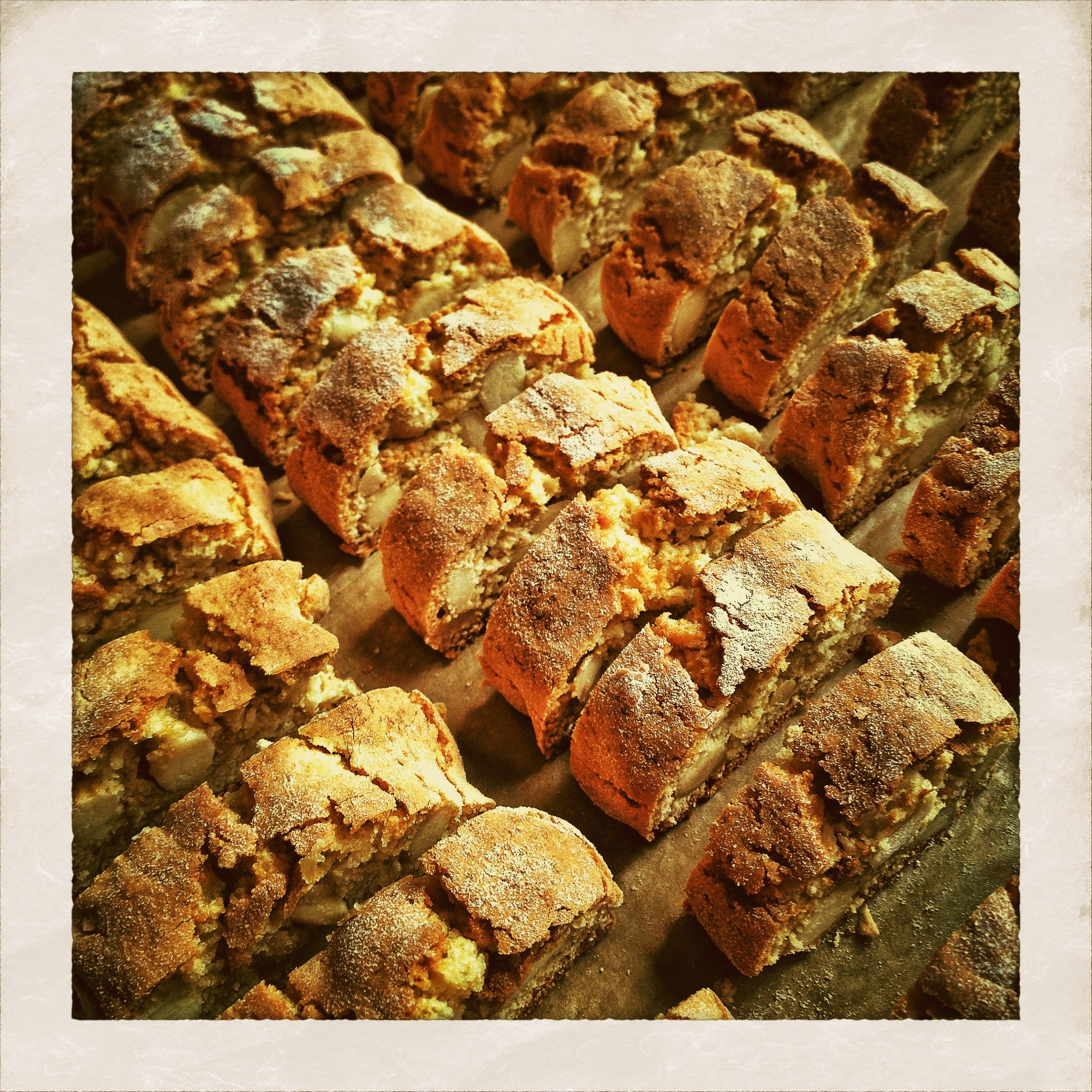 food and drink, no people, italy, full frame, nature, cookies, backgrounds, textured, almonds, biscuits on plate, solid, stone, day, bread, pastries, rock, Phone HD Wallpaper