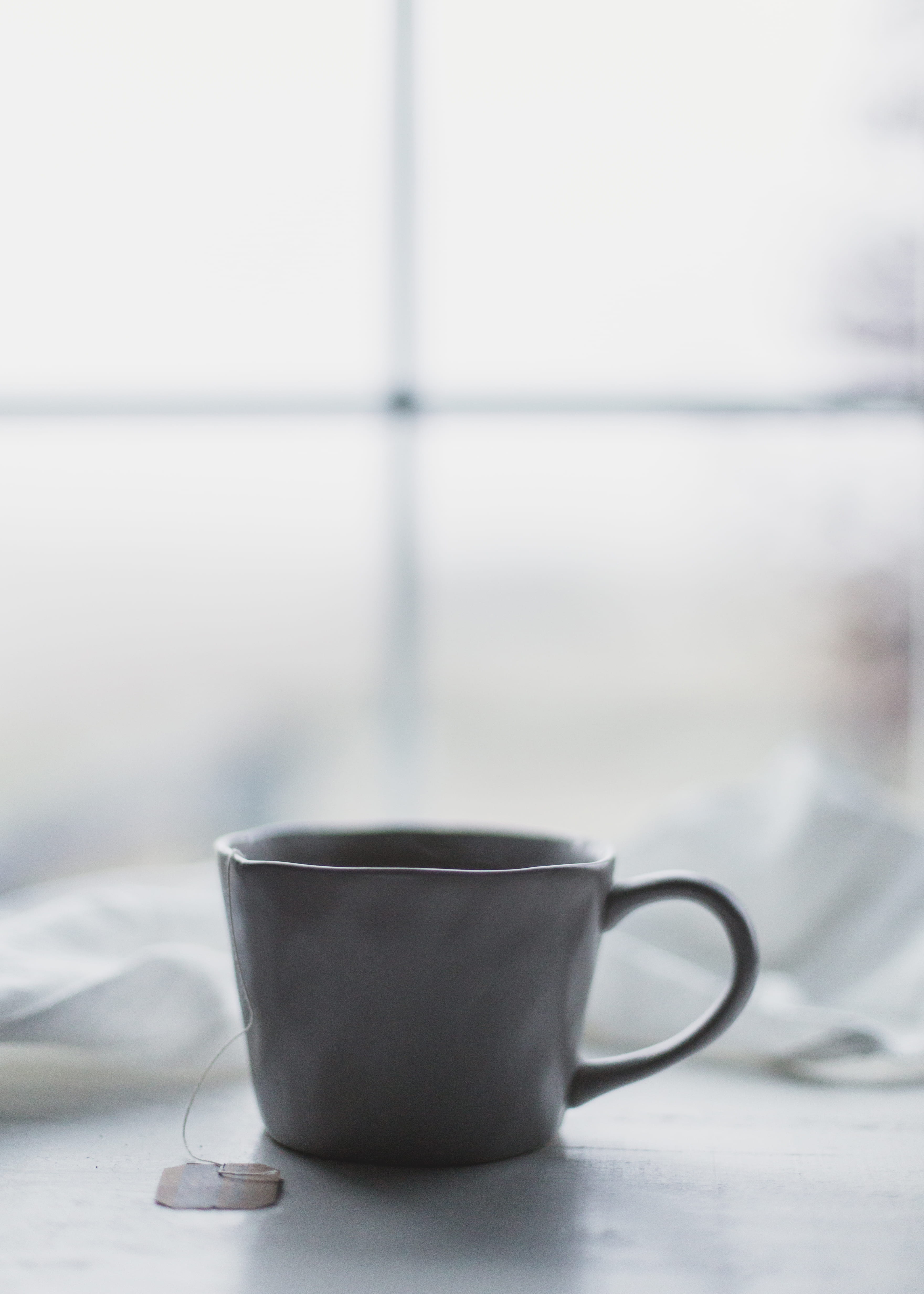 copy space, ceramic, food and drink, cup, table, focus, drink, coffee cup, 4K, mug, hot drink, tea cup, tea, coffee time, coffee, food, still life, white, Phone HD Wallpaper