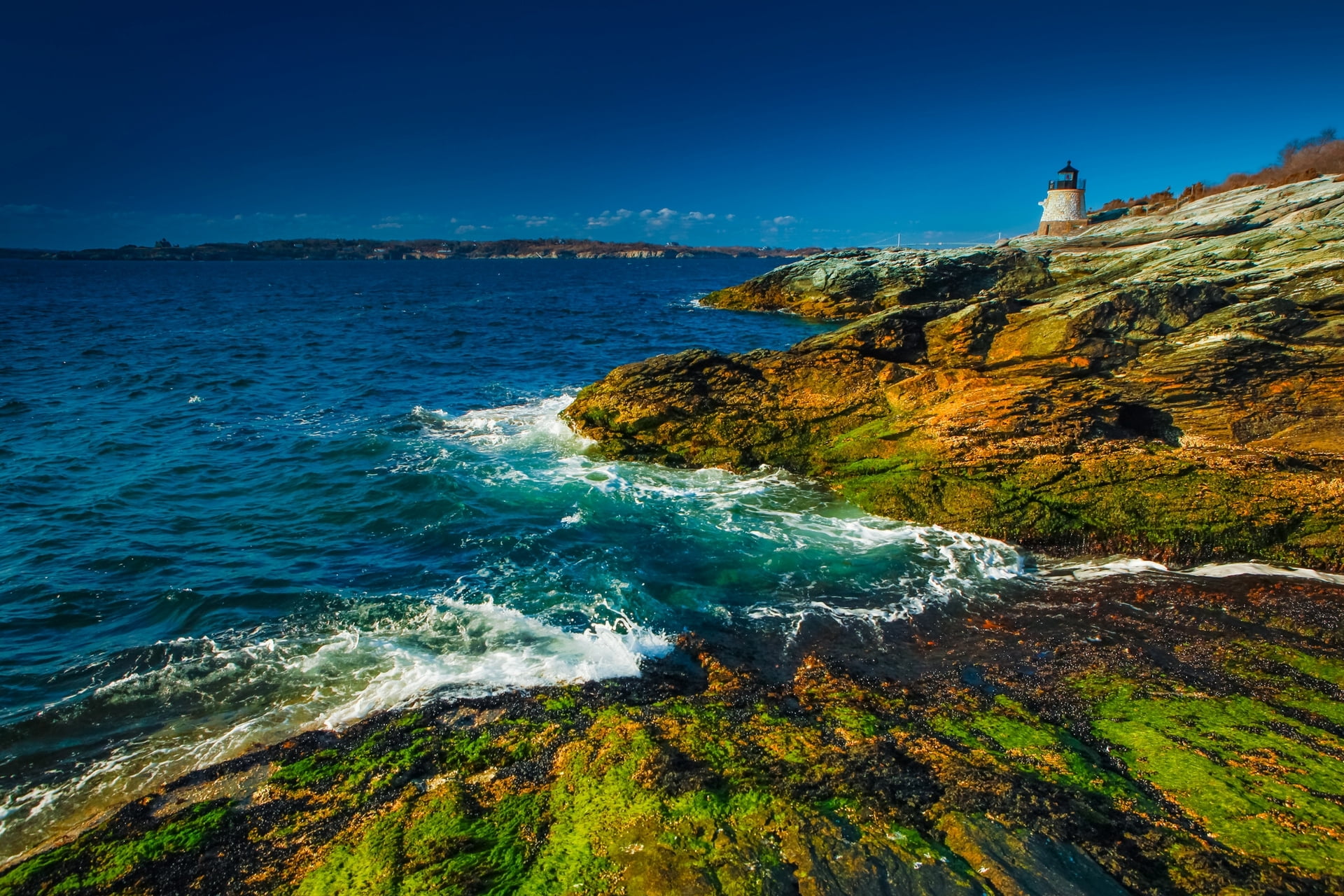 rock formation, idyllic, blue, Newport, formations, wave, 1080P, tranquil scene, Bristol Bay, day, no people, beach, rocky coastline, lighthouse, beauty in nature, HD Wallpaper