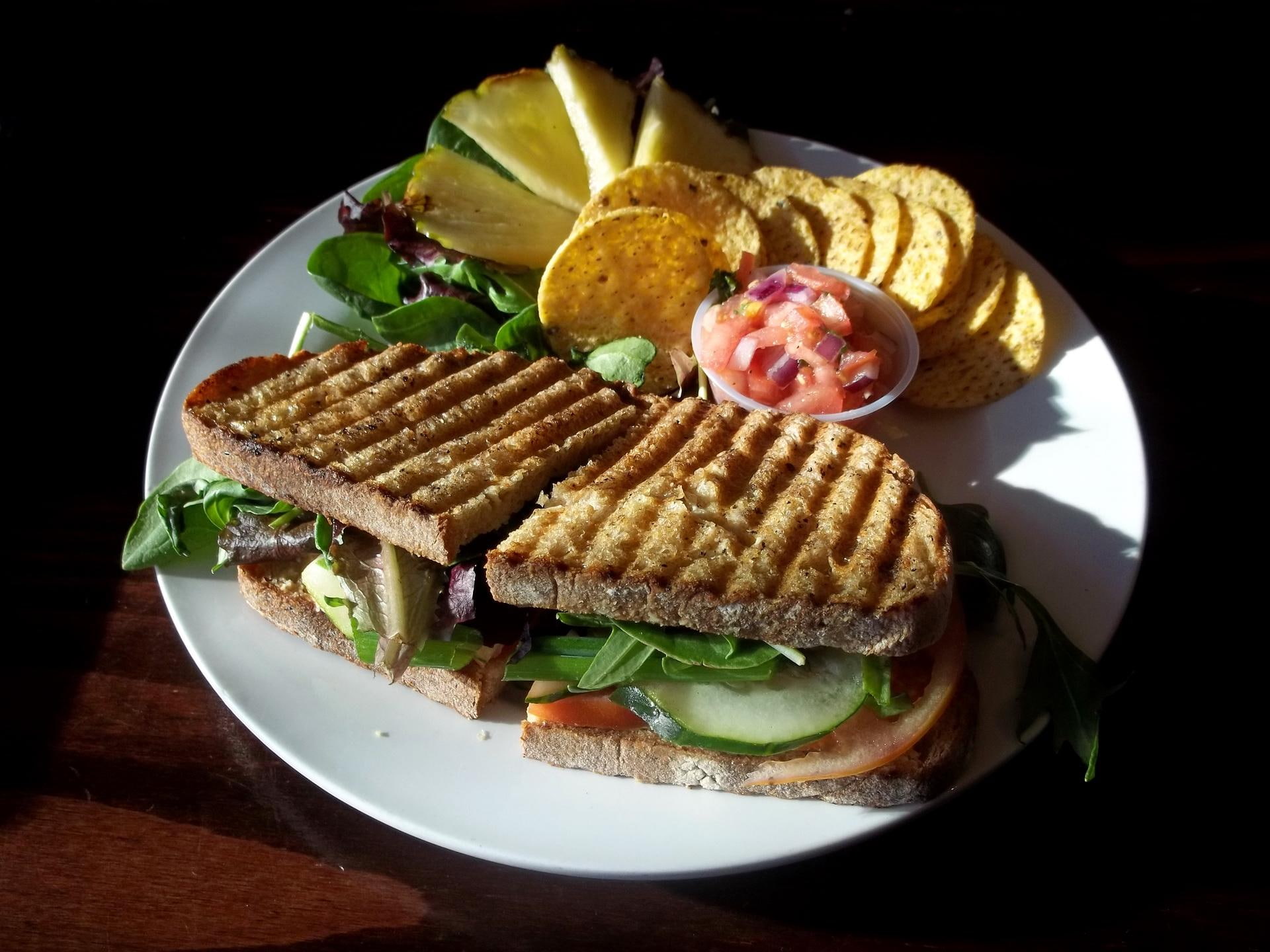 1080P, chips, salad, cool, chiken, morning, breakfast, fast, sandwich, nice, 3d and abstract, healthy, food, HD Wallpaper