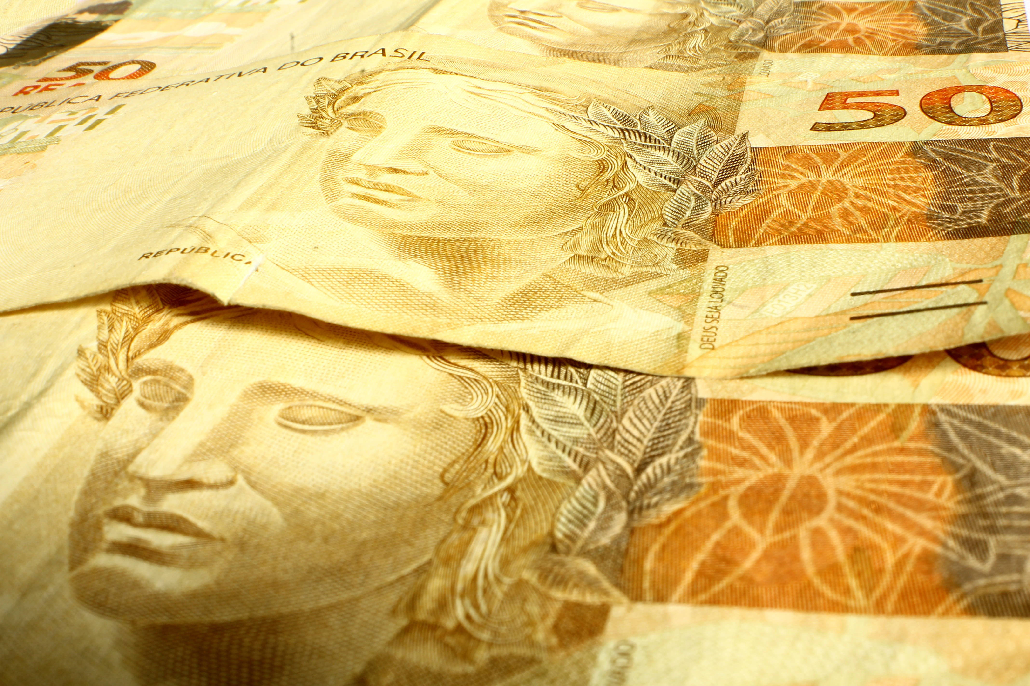 full frame, 10th terceiroa, male likeness, human representation, paper, finance, textured, ballot, backgrounds, banknote, salary, 4K, note, economy, creativity, HD Wallpaper
