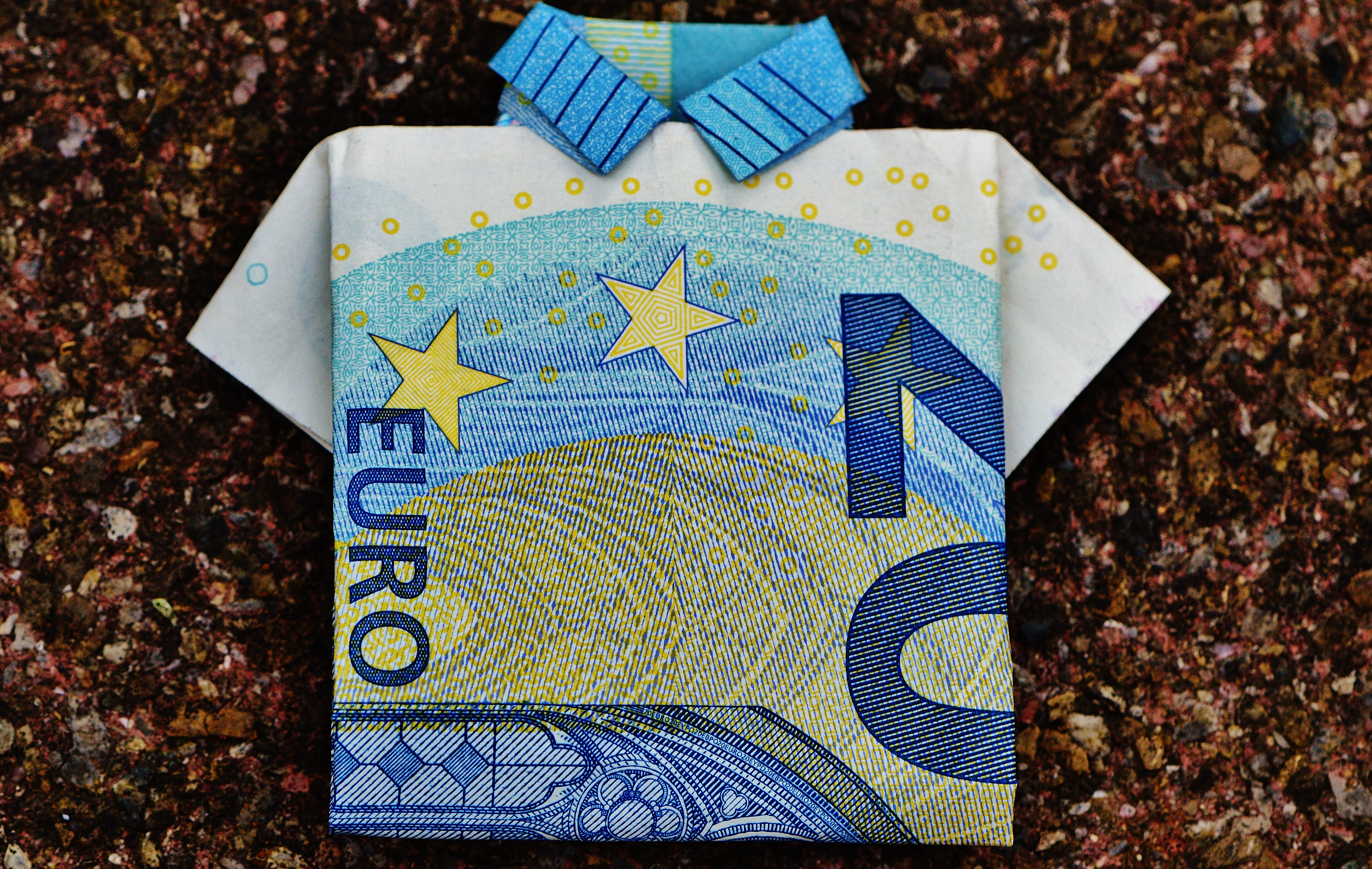 high angle view, finance, blue, close-up, single object, day, money, communication, autumn, leaf, 5K, no people, currency, gift, multi colored, nature, HD Wallpaper