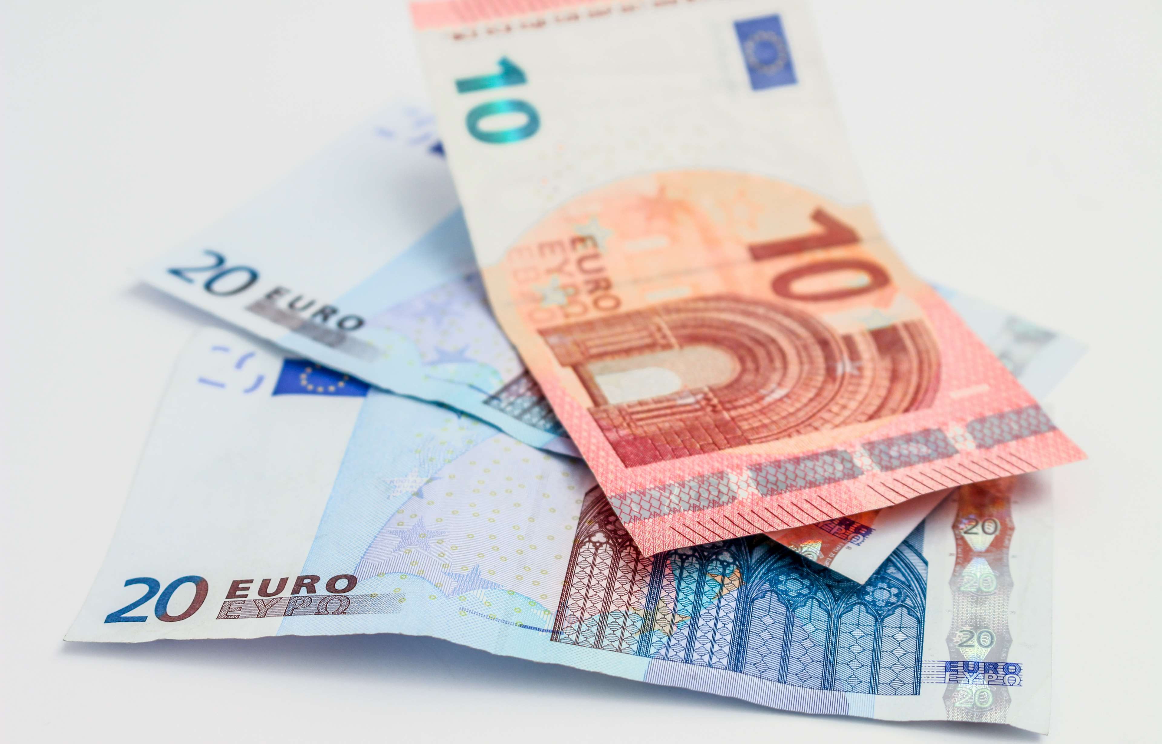 europe, 4K, indoors, ten, abundance, paper money, weal, group of objects, euros, cash, studio shot, no people, money, still life, 10 euros, wealth, twenty, HD Wallpaper