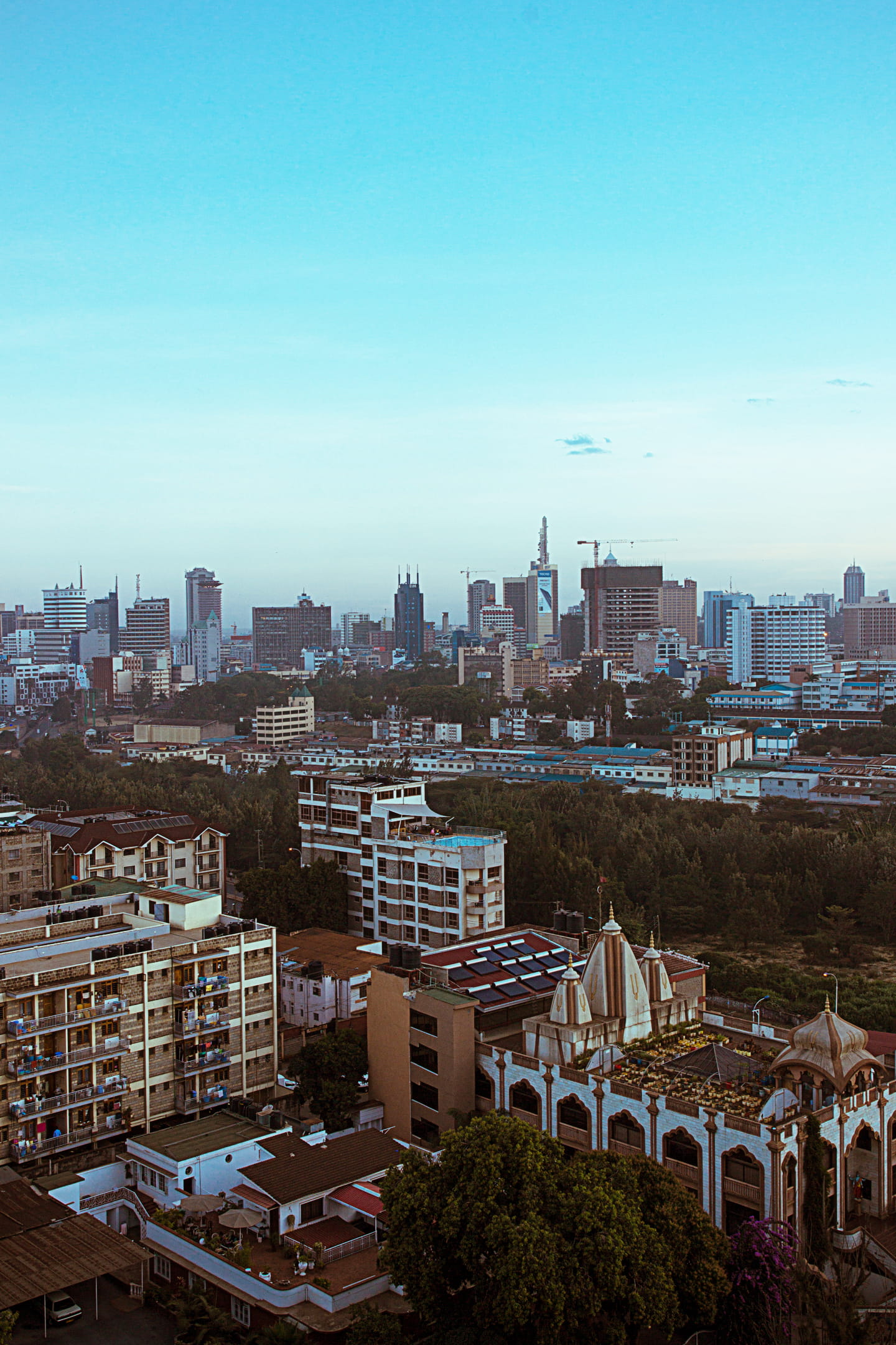 city life, apartment, office building exterior, outdoors, kenya, landscape, residential district, cityscape, skyscraper, high angle view, building, clear sky, Phone HD Wallpaper