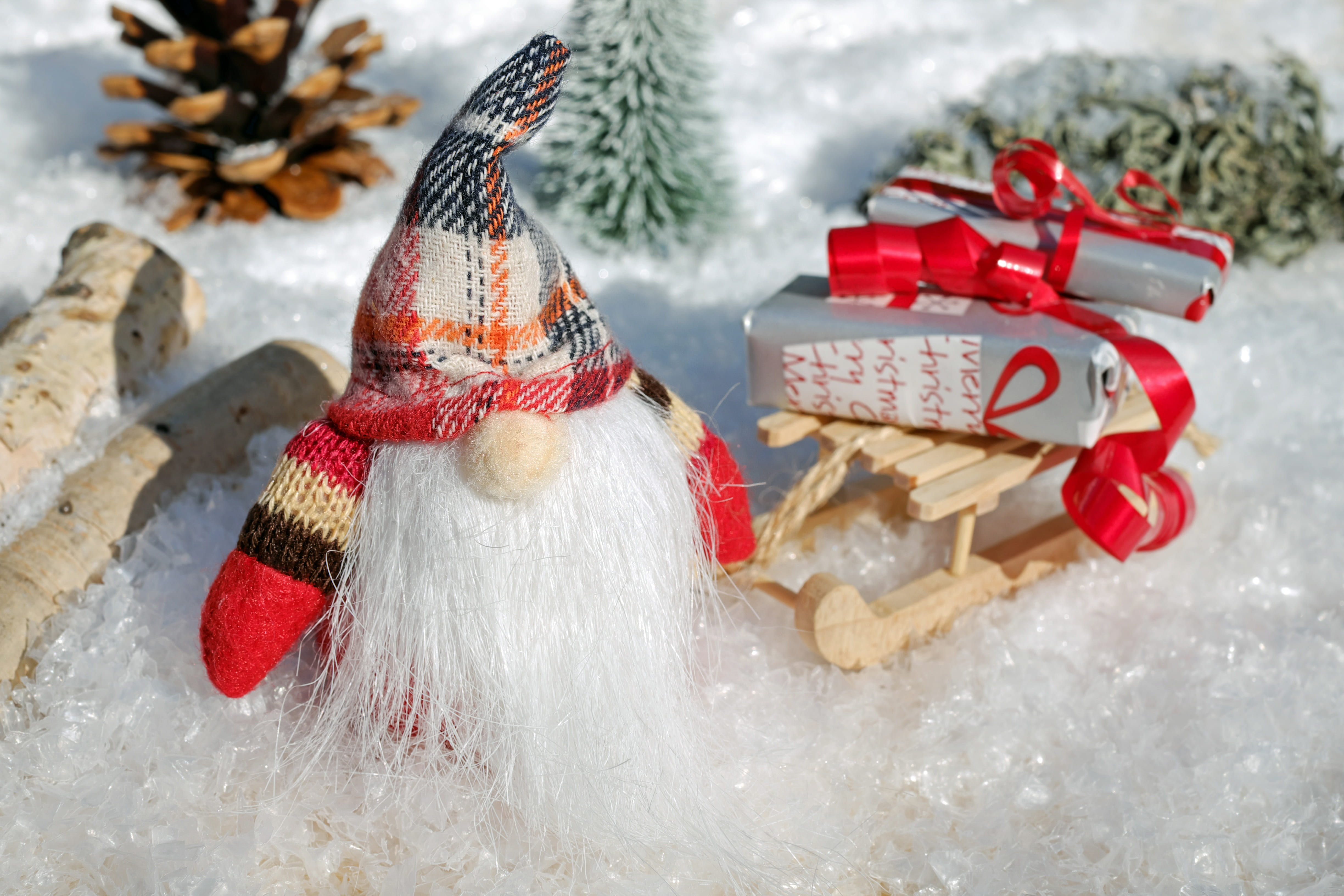 christmas decoration, cold, holiday - event, snow, miniature, festival, plant, figure, coniferous tree, decoration, contemplative, tree, slide, cold temperature, HD Wallpaper