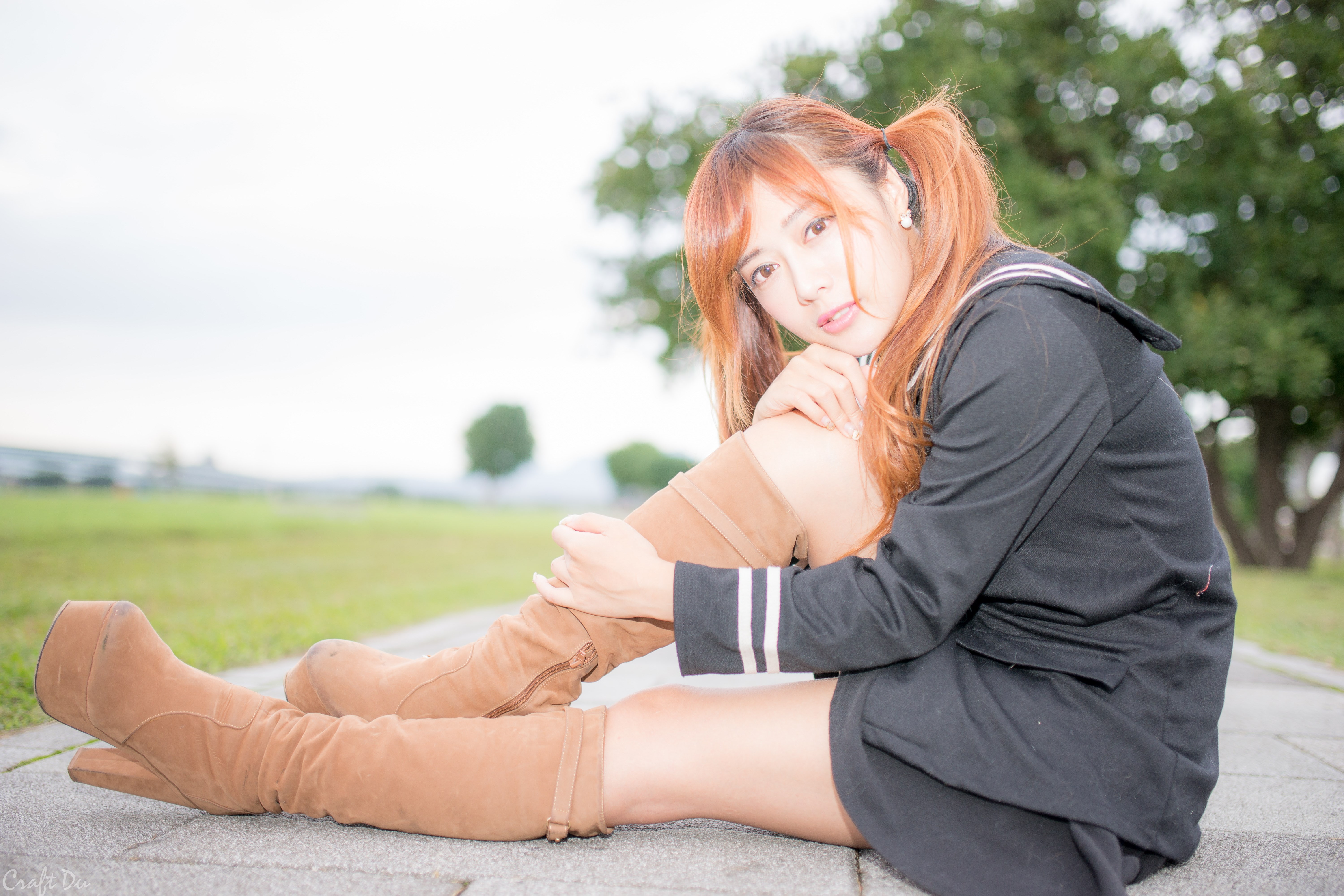 redhead, 5K, young adult, lifestyles, adult, females, xiao xi, limb, joint - body part, beauty, emotion, women, beautiful woman, human body part, one person, HD Wallpaper