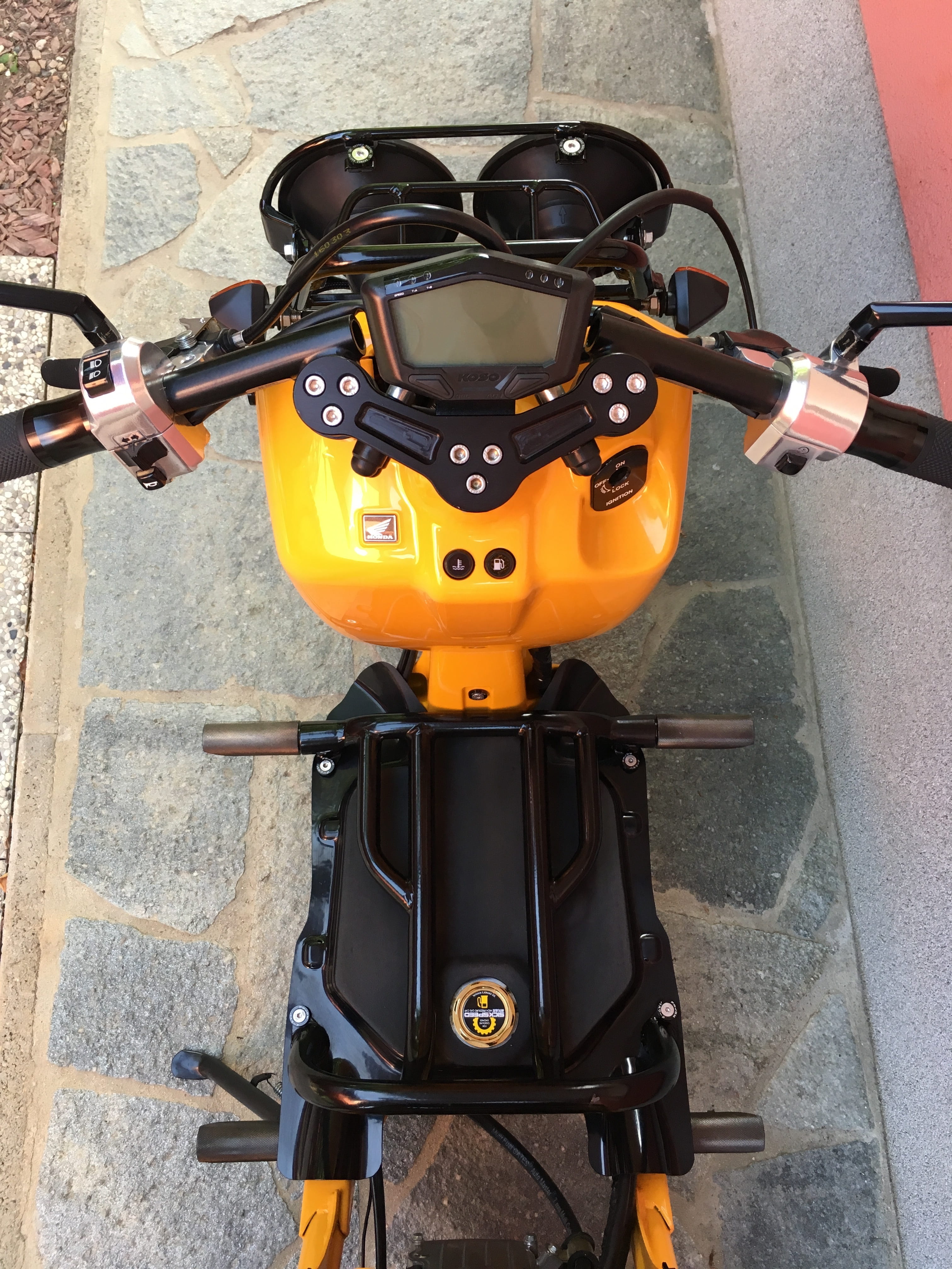 powerpig, no people, architecture, ride, get, bike, metal, transportation, motor scooter, speed, bicycle, cool, 4K, motorcycle, high angle view, moped, Phone HD Wallpaper
