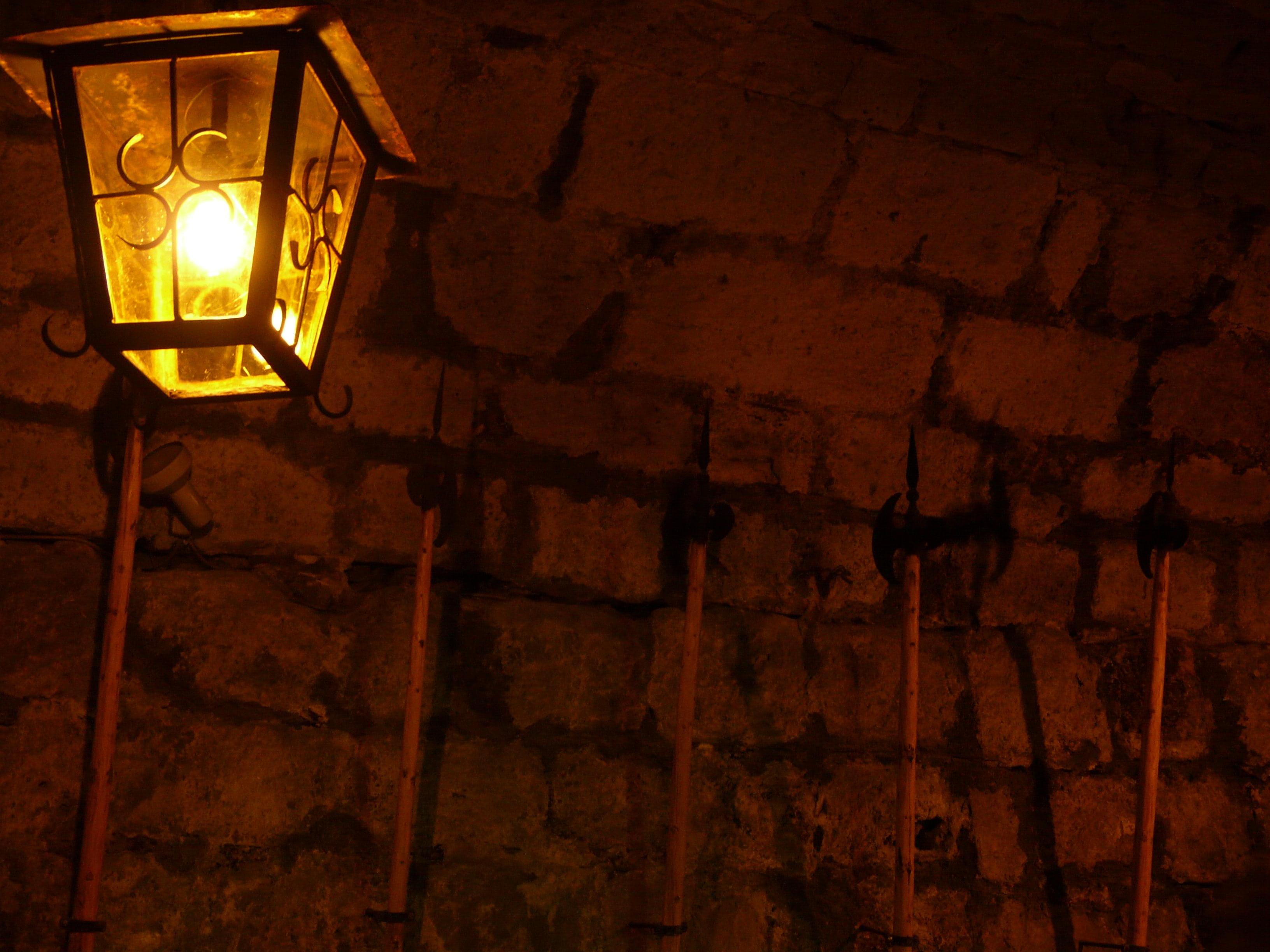 lighting Equipment, vault, halberds, light bulb, street light, light - natural phenomenon, electricity, dark, 2K, keller, glowing, old, light, built structure, HD Wallpaper