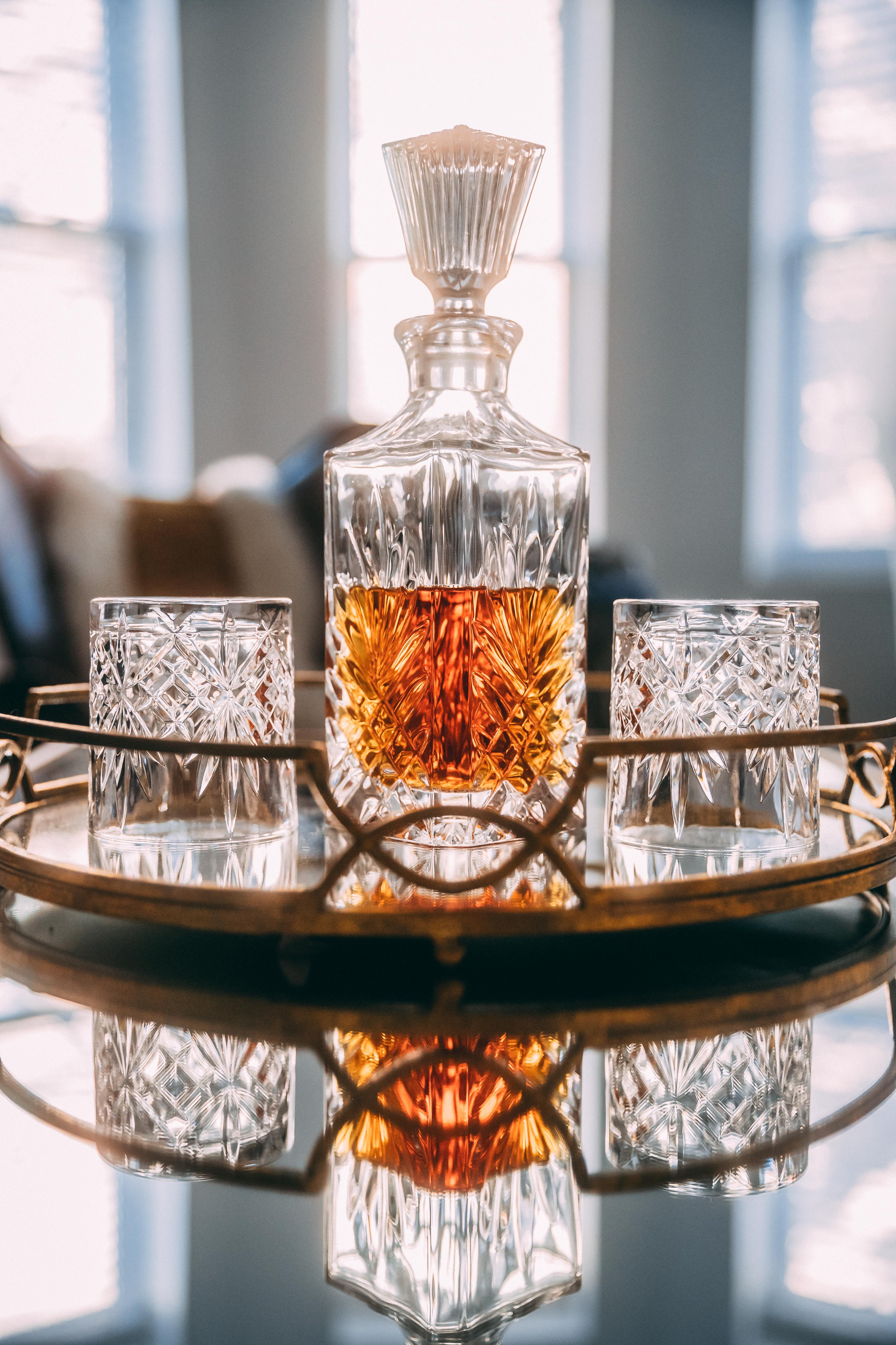 transparent, drink, plate, still life, #furniture, day, freshness, #livingroom, focus on foreground, furniture, luxury, #drink, #ny, table, beverage, household equipment, Phone HD Wallpaper