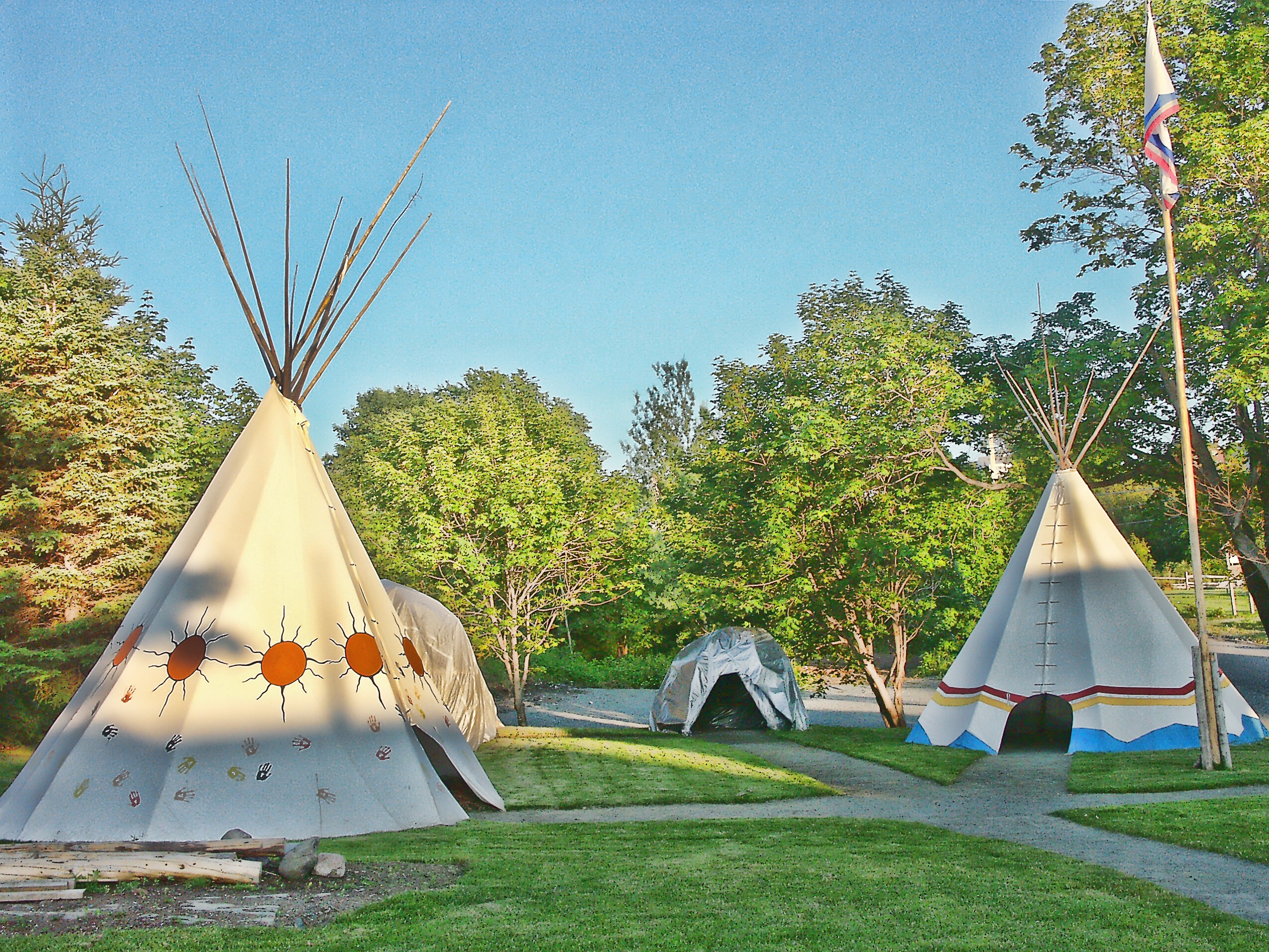 blue, 2K, outdoors, land, field, hanging, tipi, summer, tent, typical, tranquility, nature, daytime, tents, tepee, built structure, sky, teepee, brown, HD Wallpaper