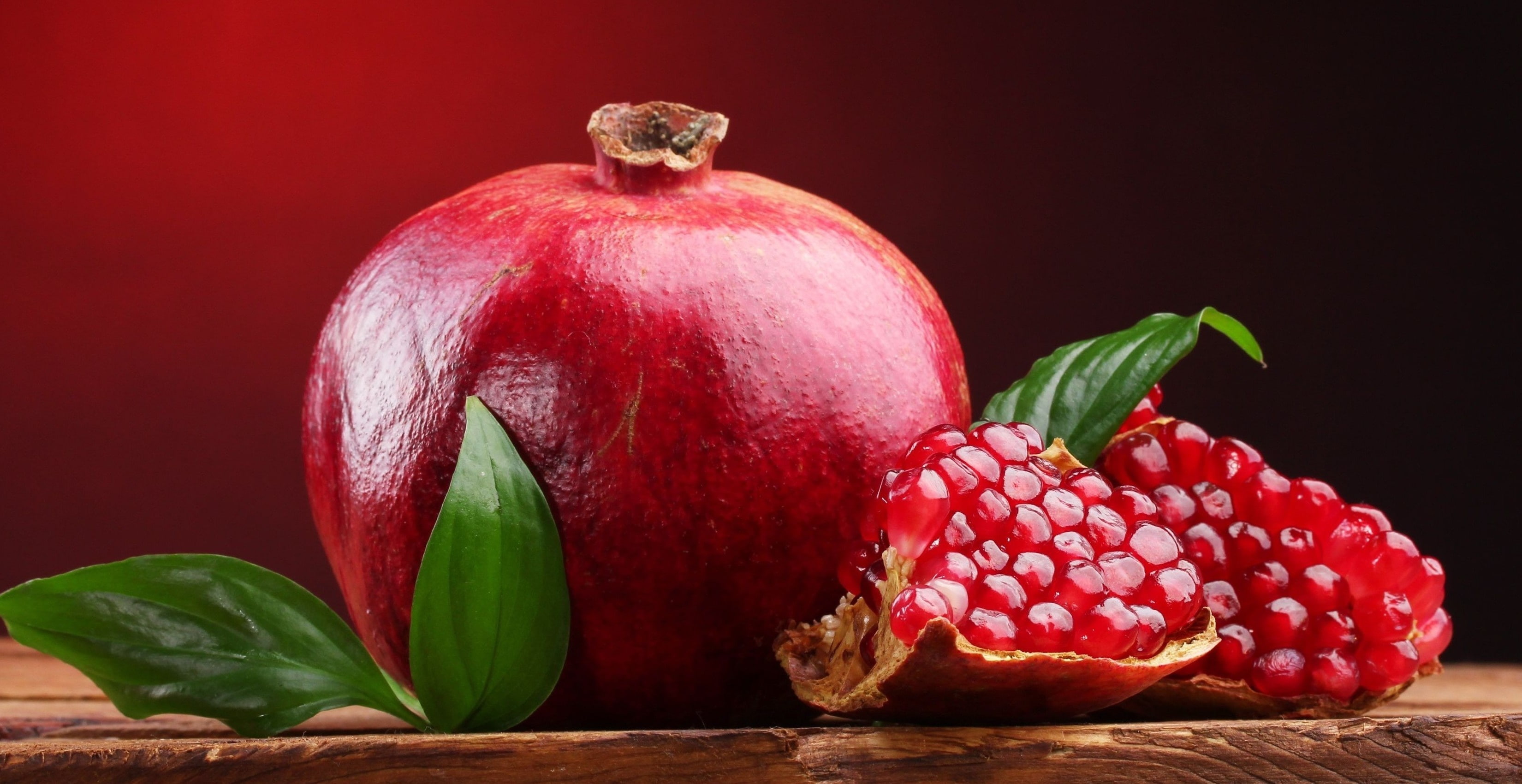 red, 2K, fruit, leaves, food, pomegranate, HD Wallpaper