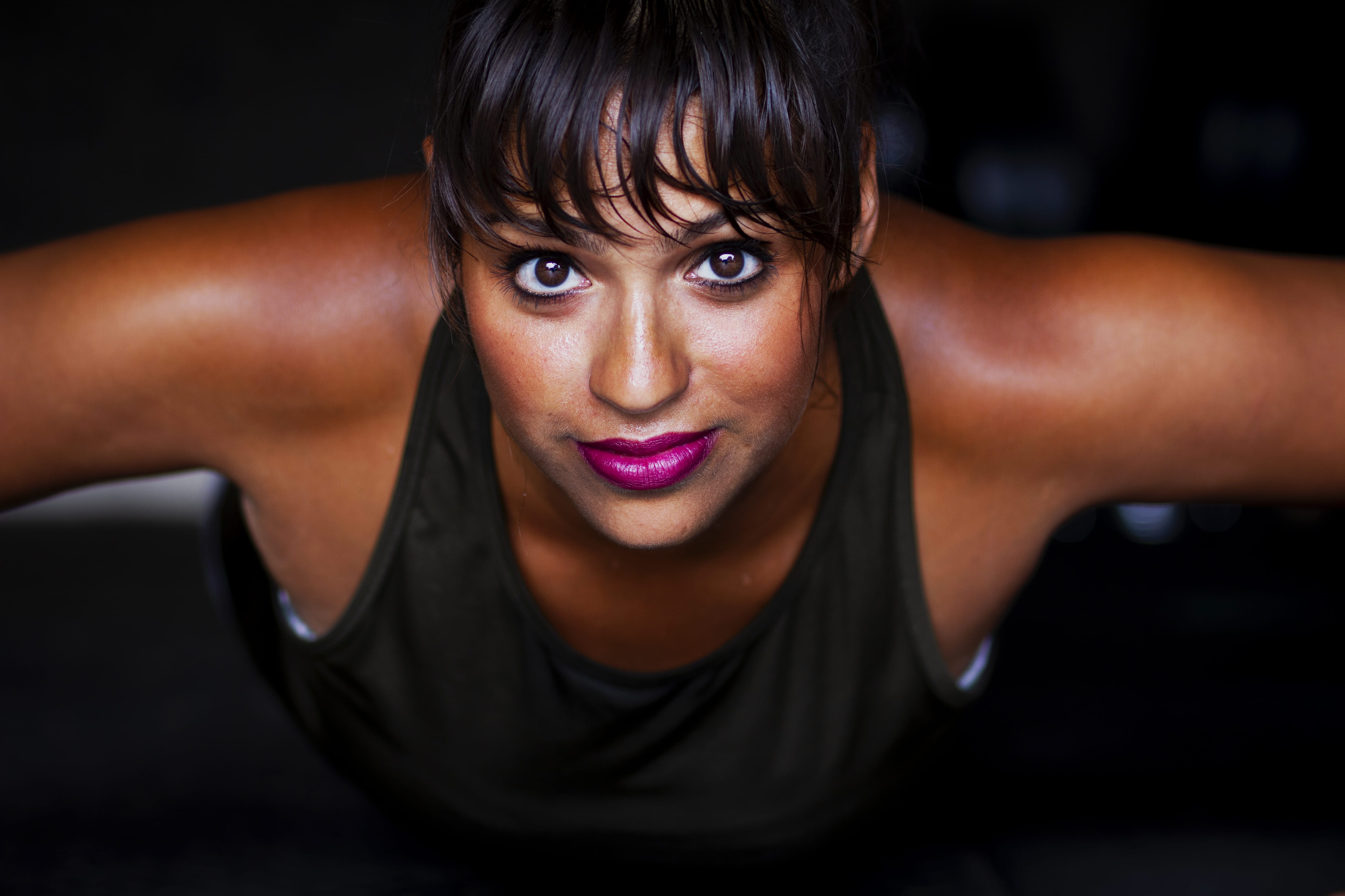 effort, top, people, womens day, young women, female, exercising, beautiful woman, tough, business, black, tank, young adult, person, ceo, looking at camera, HD Wallpaper
