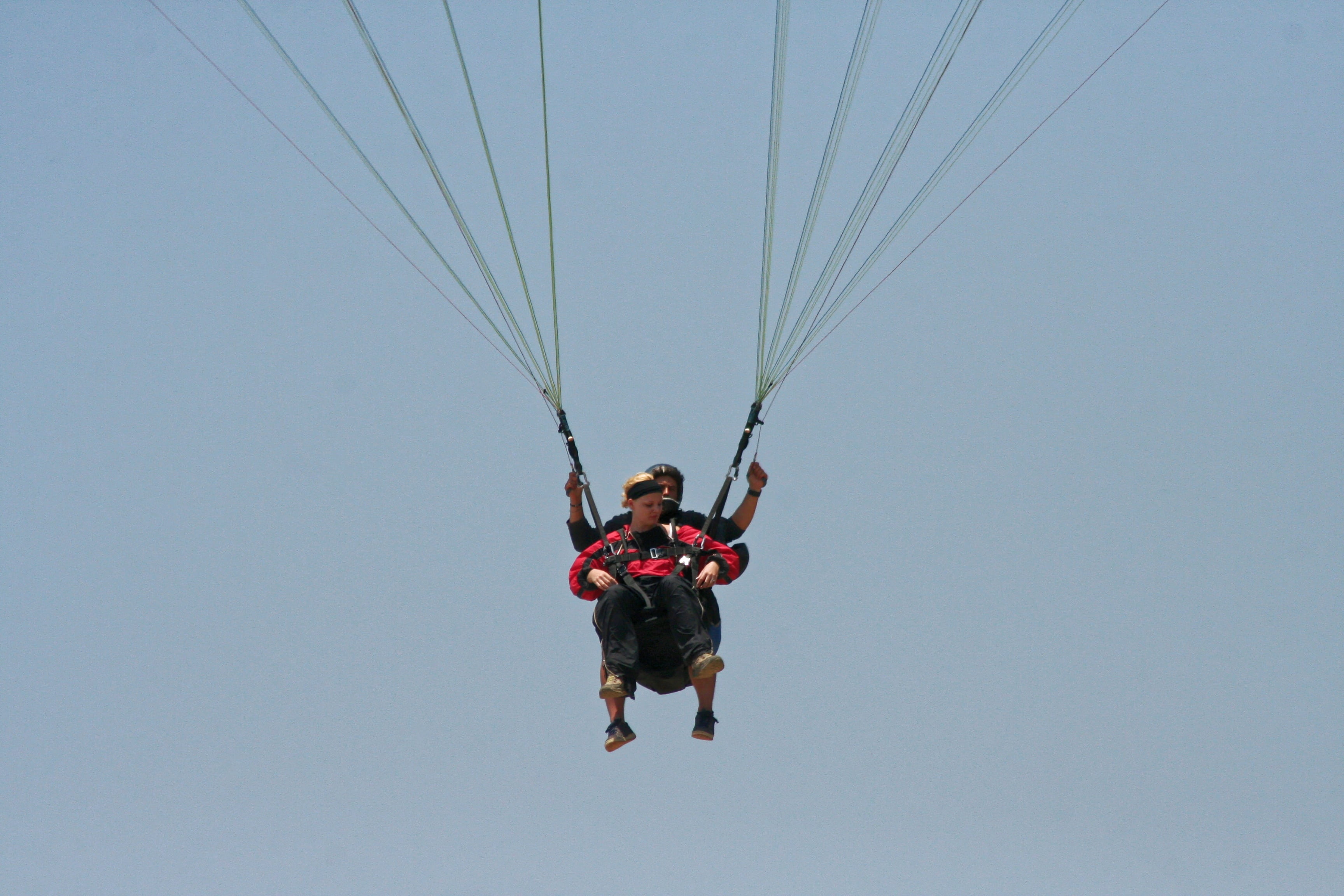 man, freedom, one person, extreme Sports, leisure, jumping, flying, motion, excitement, copy space, full length, recreational Pursuit, freefall, exhilaration, HD Wallpaper