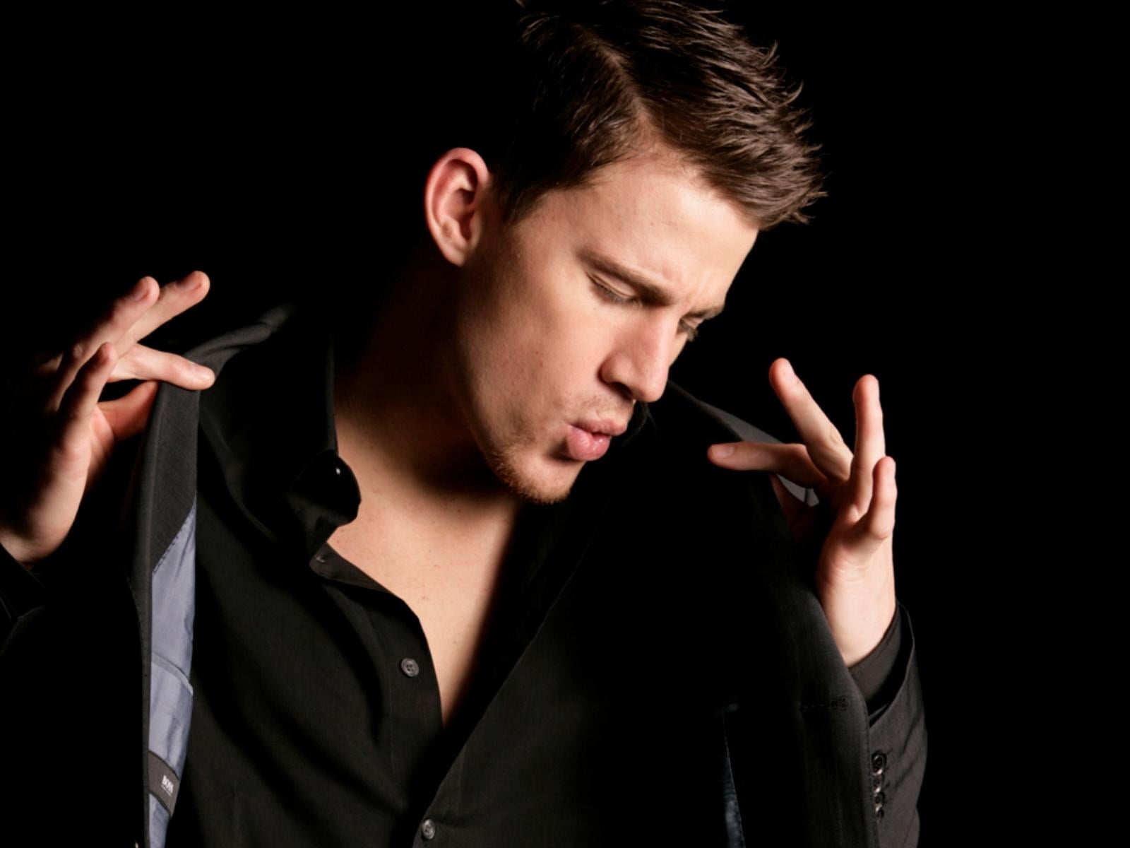male Beauty, indoors, hand, cigarette, casual clothing, dress, young men, beautiful, emotion, shirt, human Finger, brown hair, human Hand, caucasian Ethnicity, HD Wallpaper