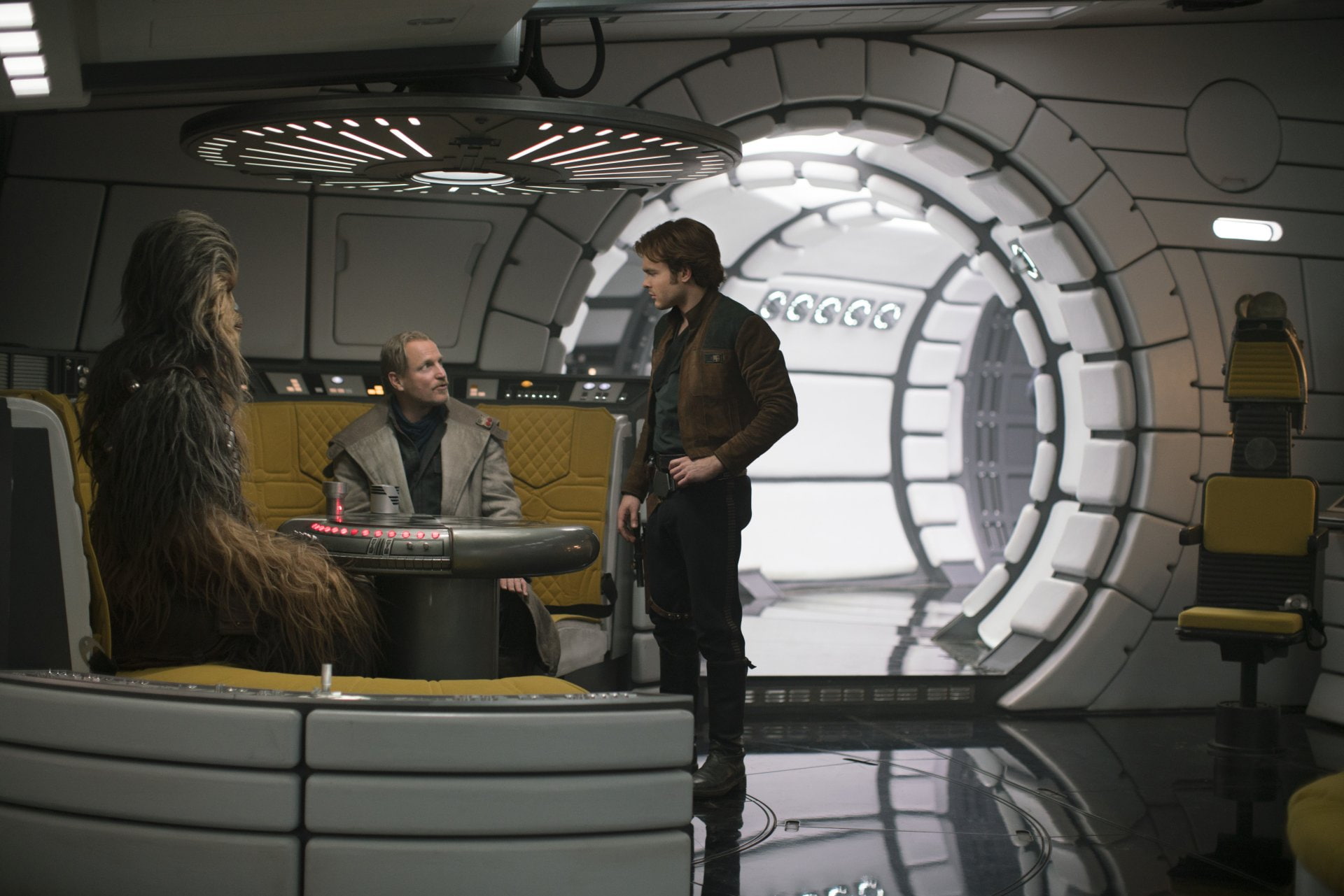 Chewbacca, Solo: A Star Wars Story, Han Solo, Alden Ehrenreich, 1080P, Star Wars, Woody Harrelson, Tobias Beckett, HD Wallpaper