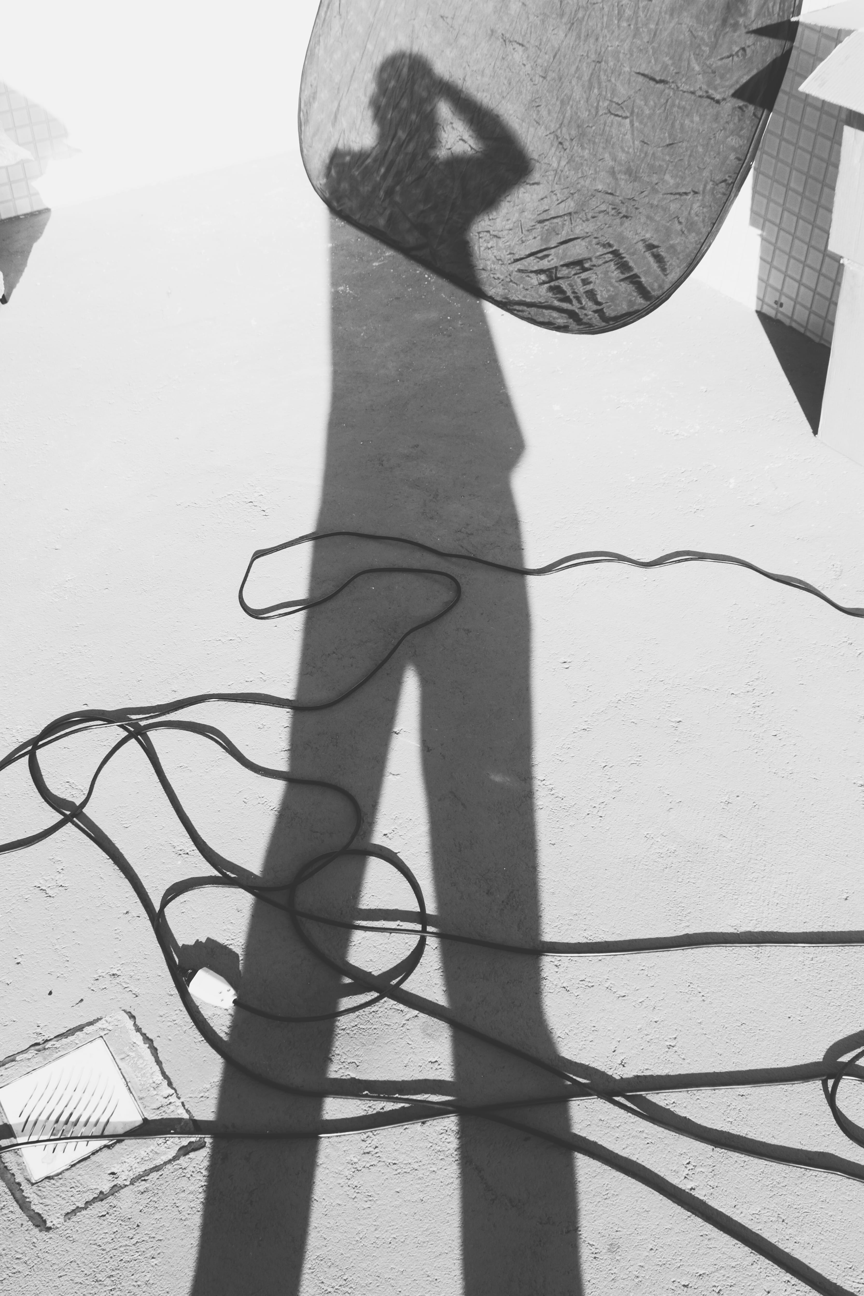 girl, sand, sunlight, photography, human leg, human, high angle view, female, shadow, person, art, real people, day, apparel, leisure activity, lifestyles, Phone HD Wallpaper