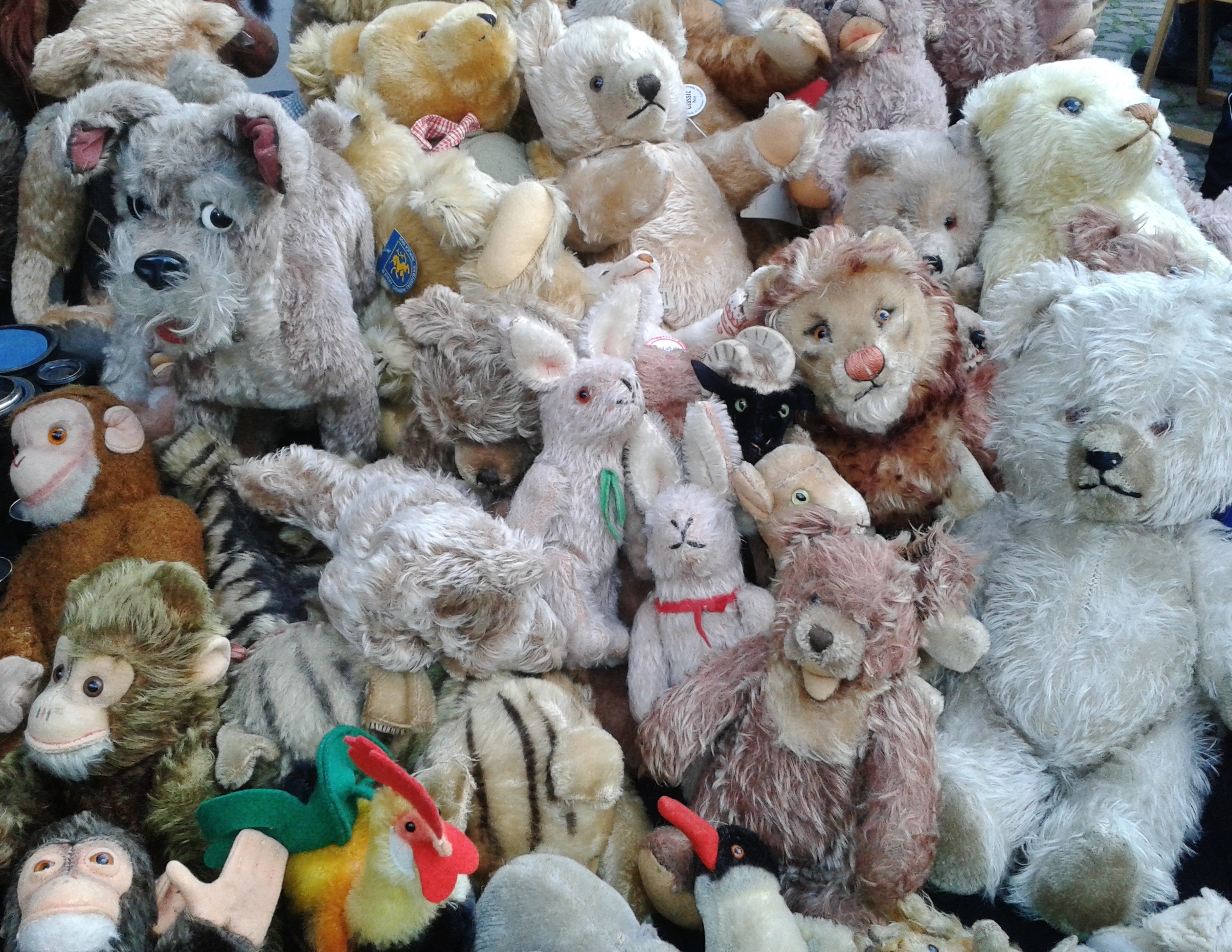 market, full frame, soft, backgrounds, purry, teddy Bear, abundance, collection, 1080P, toys, softness, dogs, ape, children, high angle view, animal, representation, HD Wallpaper