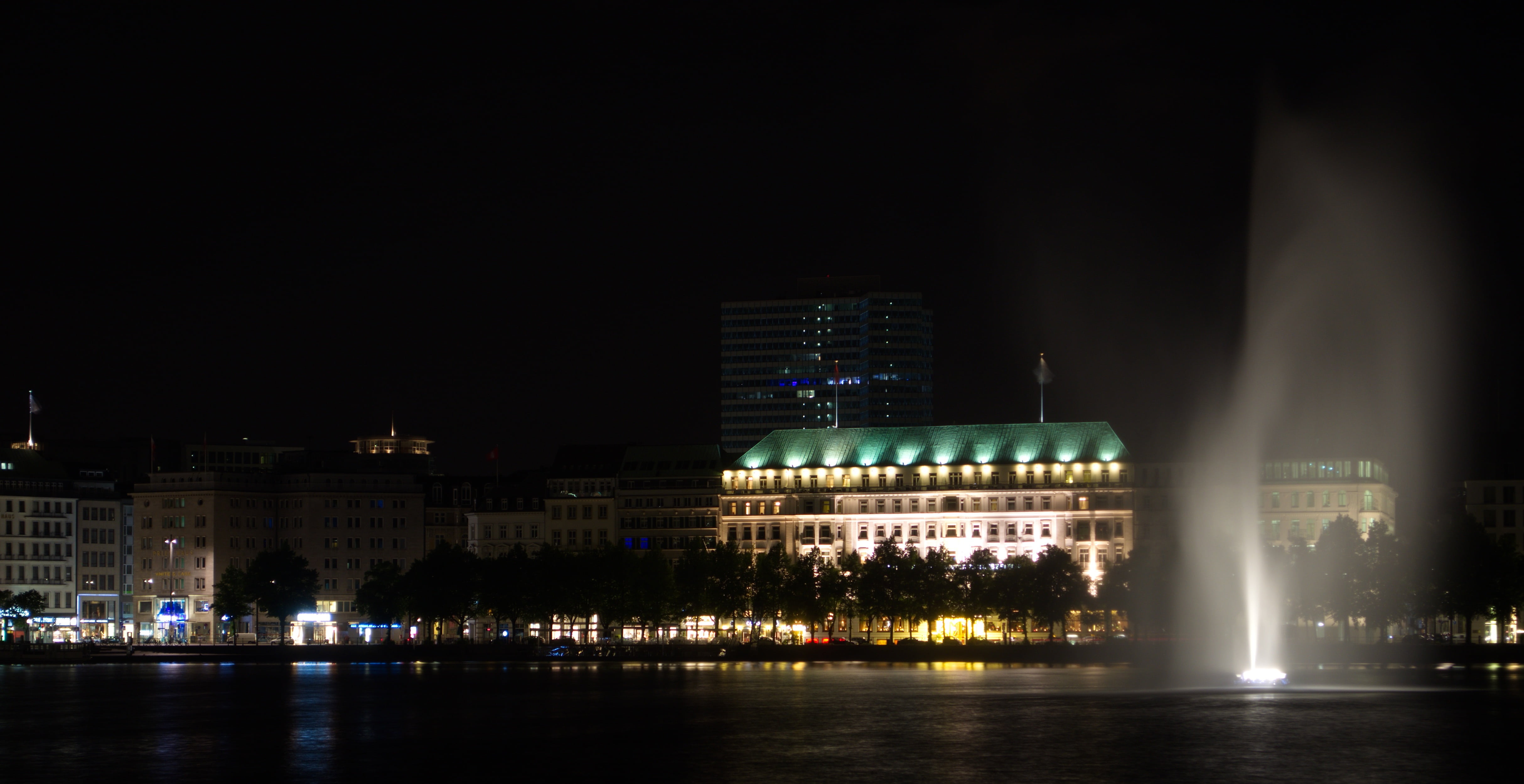 alster, river, waterfront, building, dark, nightlife, 4K, no people, mirroring, water, city, reflection, hotel four seasons, cityscape, four seasons, hanseatic city, HD Wallpaper