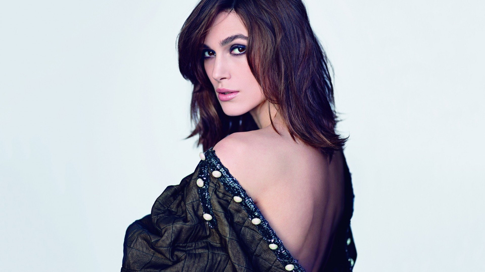 clothing, 1080P, women, actress, pink, keira, lipstick, knightley, back, backless, brunettes, HD Wallpaper
