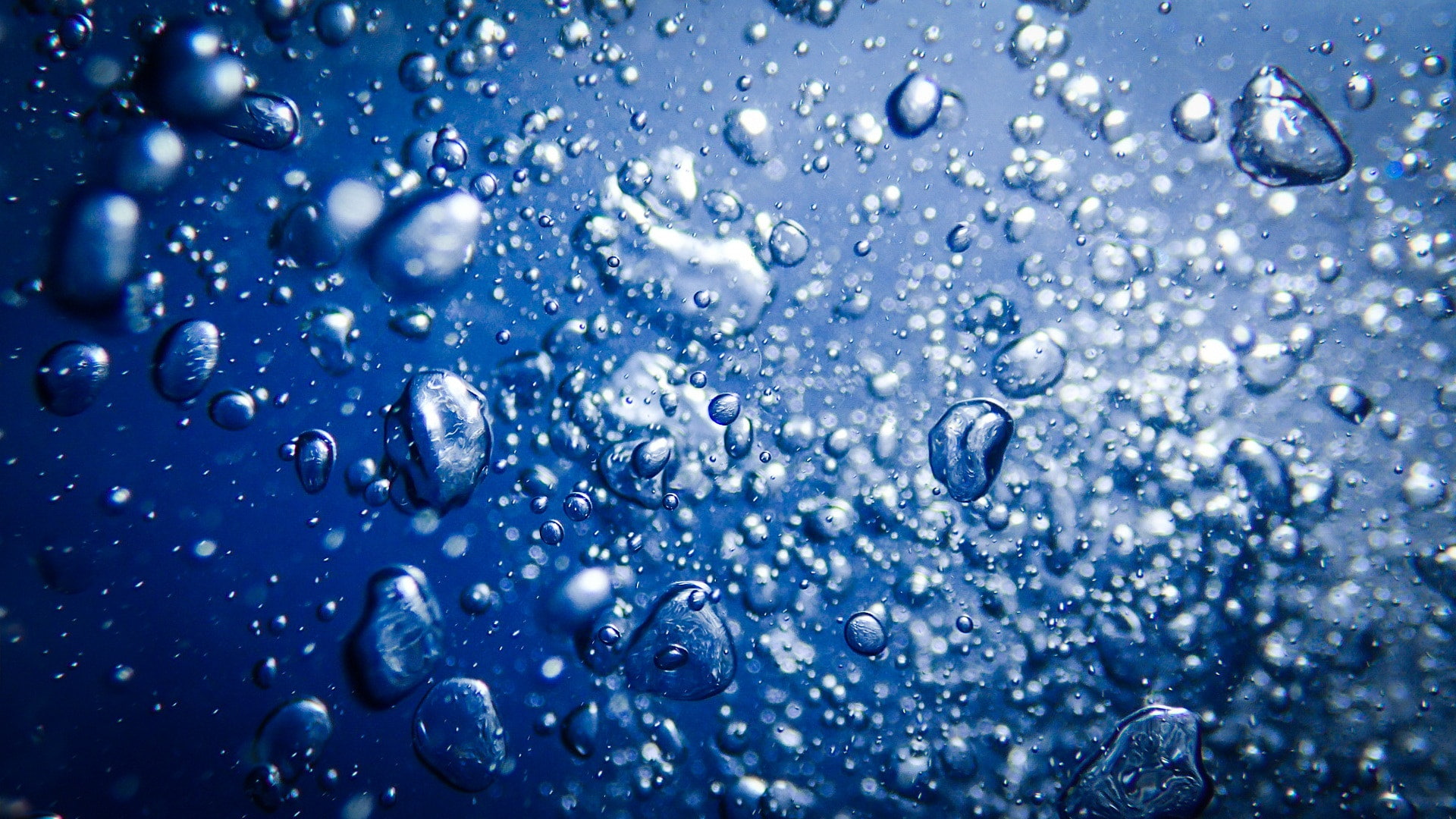 bubbles, Maÿ Leyvraz, 1080P, liquid, water, blue, HD Wallpaper