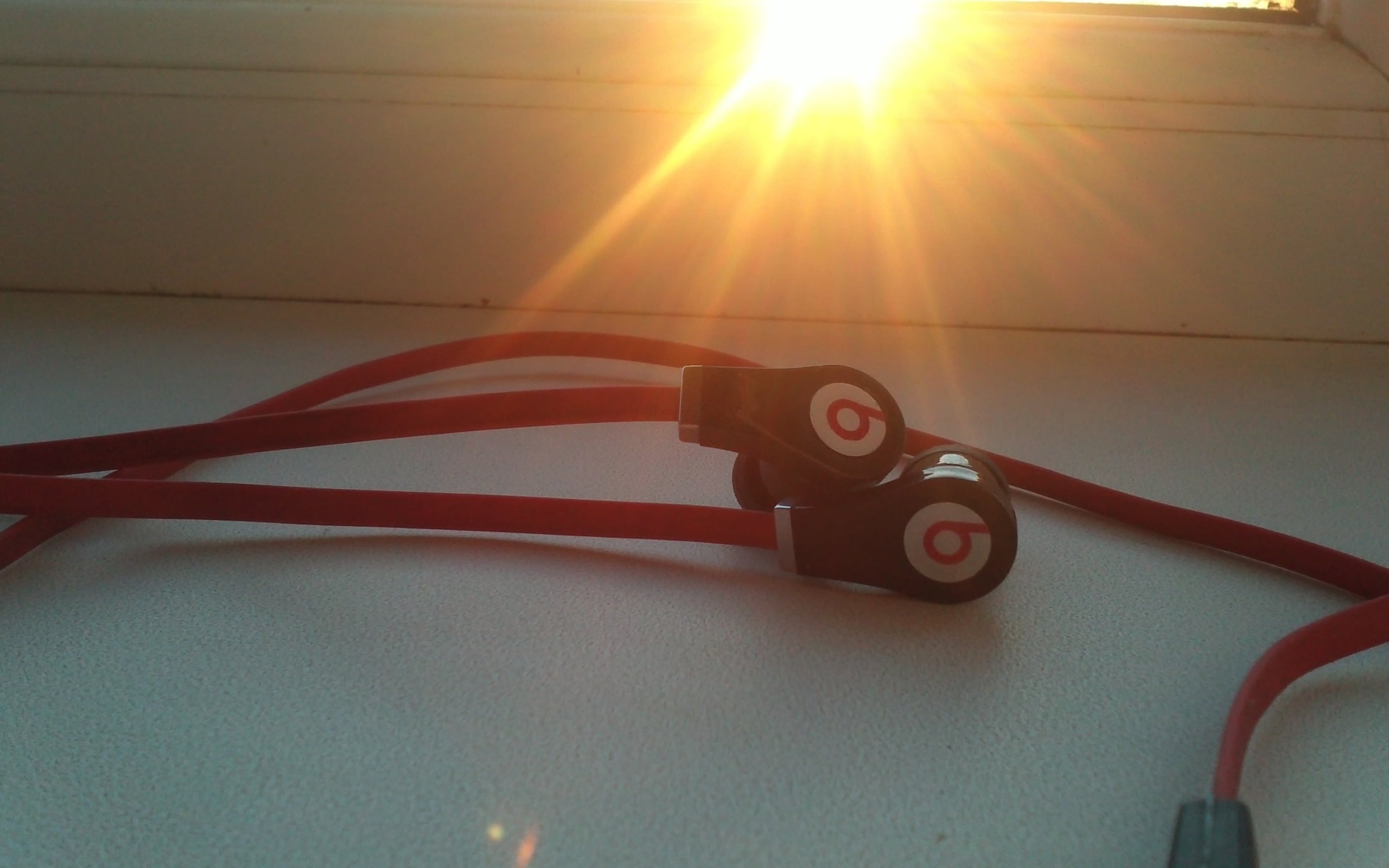 nature, power supply, no People, dre, shadow, connection, electricity, ceiling, orange color, lens flare, power Line, beats, close-up, headphones, cable, HD Wallpaper