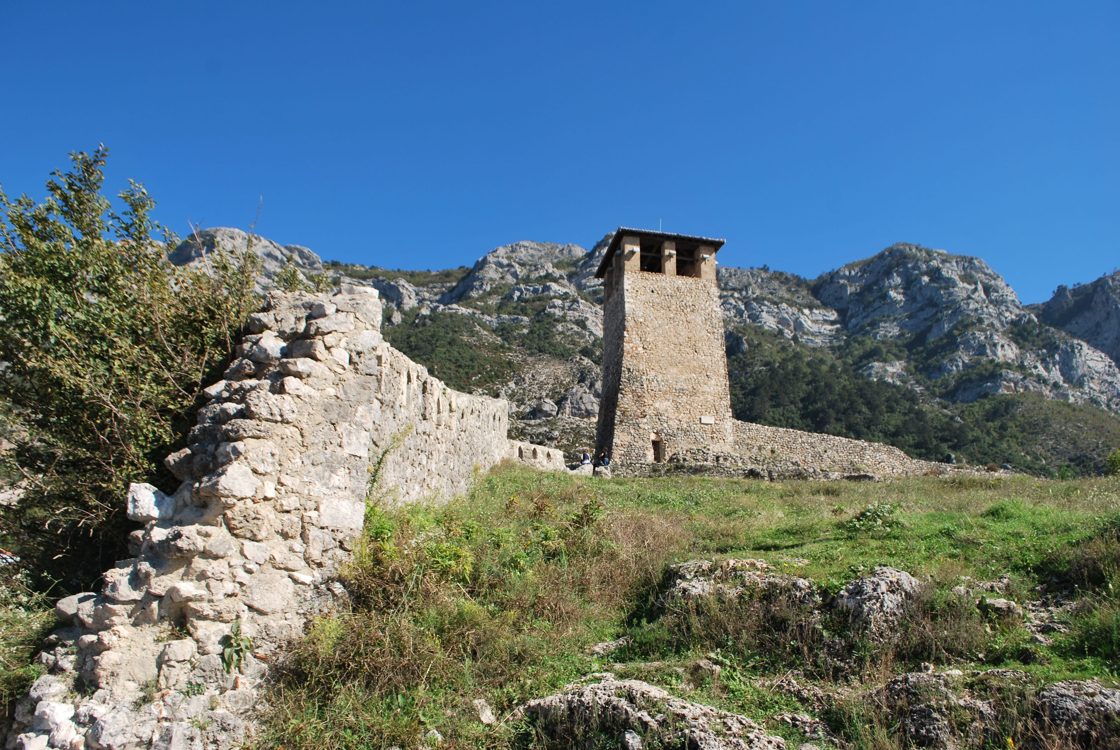 stone wall, building, travel, history, stone material, outdoors, sky, archaeology, dre, tourism, nature, old, fortress, ruined, tree, no people, 4K, travel destinations, HD Wallpaper
