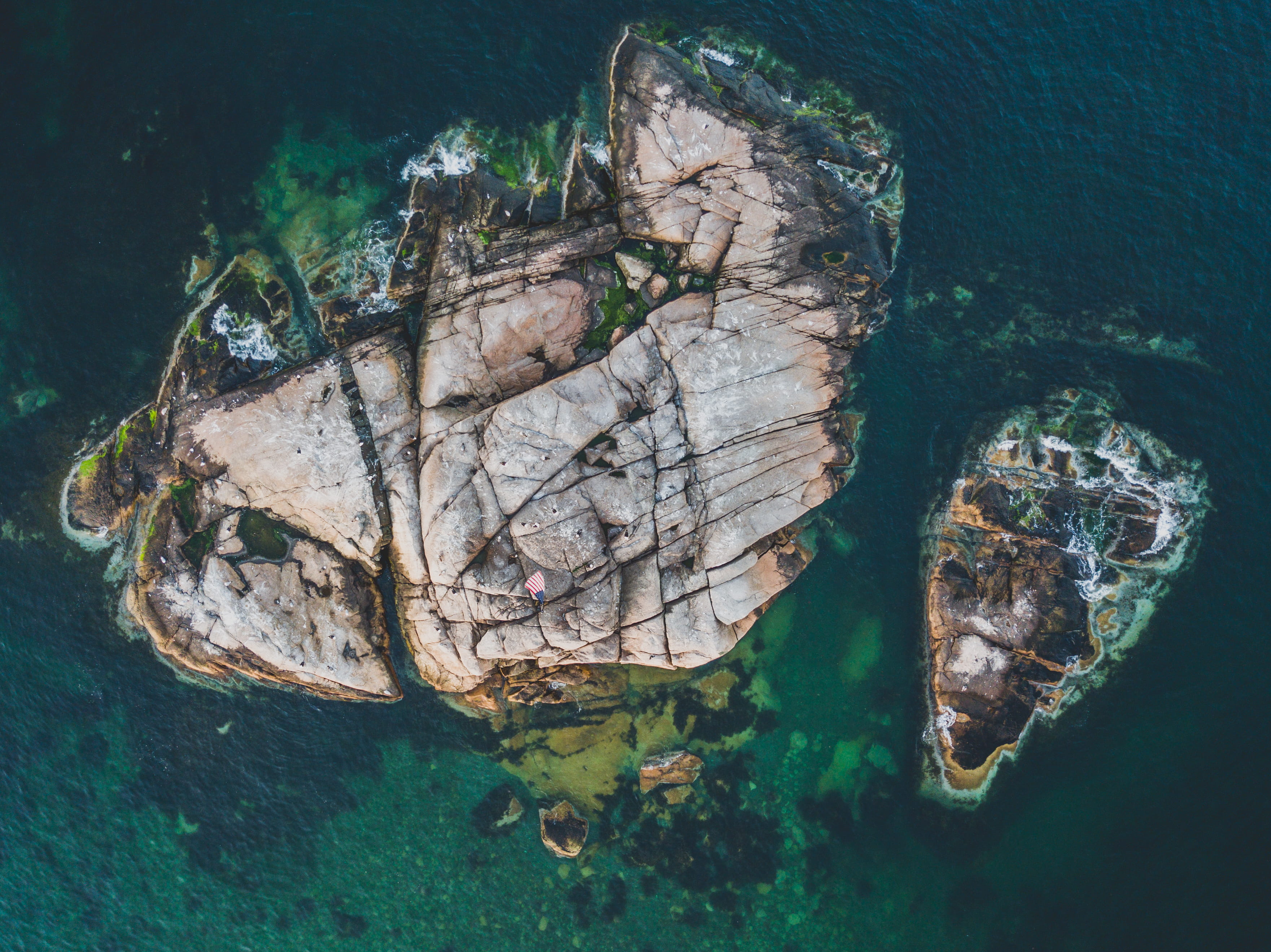 rock - object, aerial view, no people, transparent, high angle view, animals in the wild, photogrpahy, animal themes, sea, outdoors, underwater, turquoise colored, HD Wallpaper