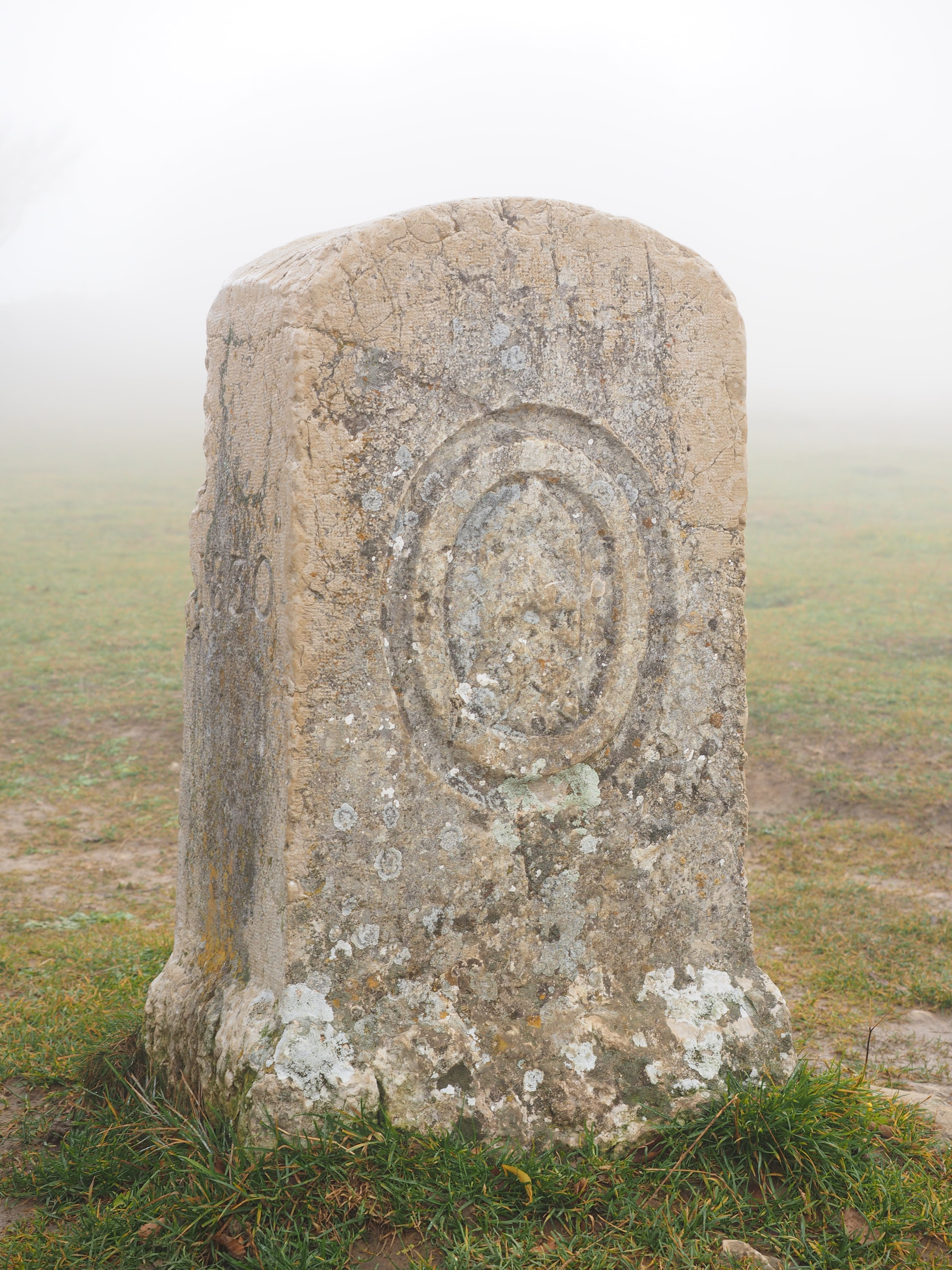 foggy, art and craft, stone material, history, day, creux du van, nature, 4K, celts, plant, no people, sky, the past, ancient, grass, craft, brown, stone, Phone HD Wallpaper