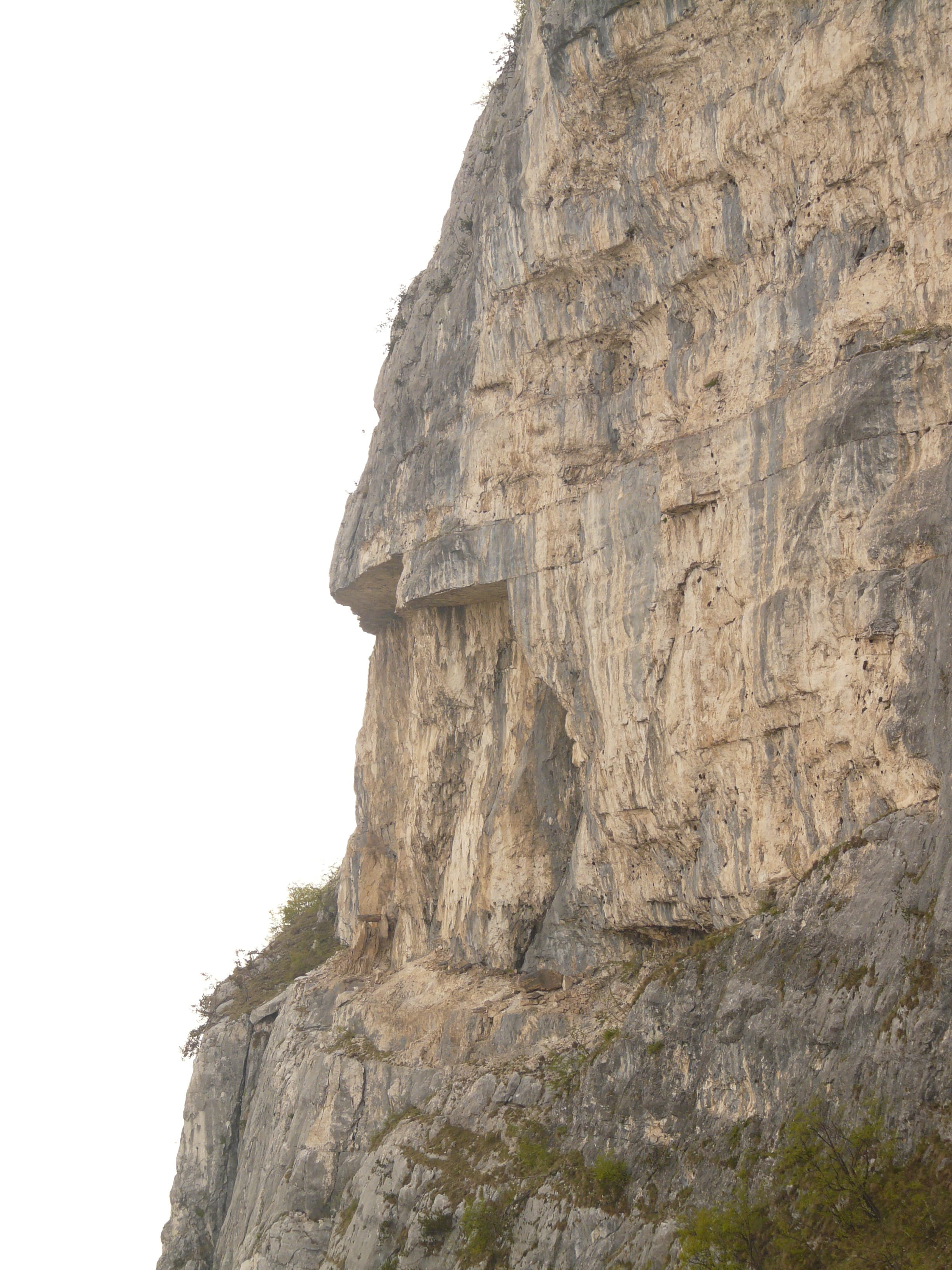 geology, cliff, 2K, hike, rock - object, climbing, steep, sky, land, rock, day, sentiero attrezzato mario foletti, rock crash, via ferrata, low angle view, Phone HD Wallpaper
