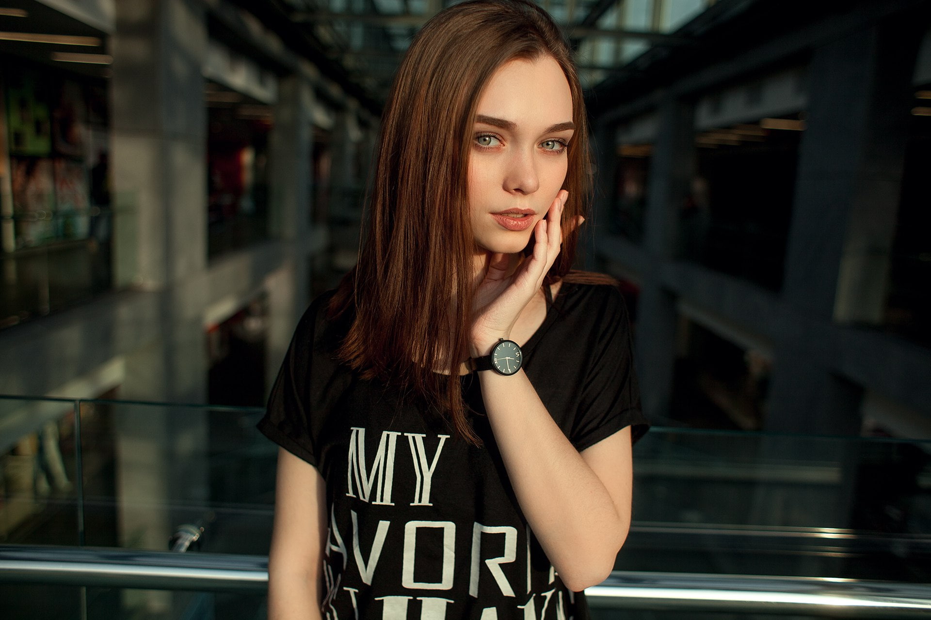 women, young women, front view, focus on foreground, real people, one person, waist up, 1080P, long hair, hair, portrait, T-shirt, adult, young adult, HD Wallpaper